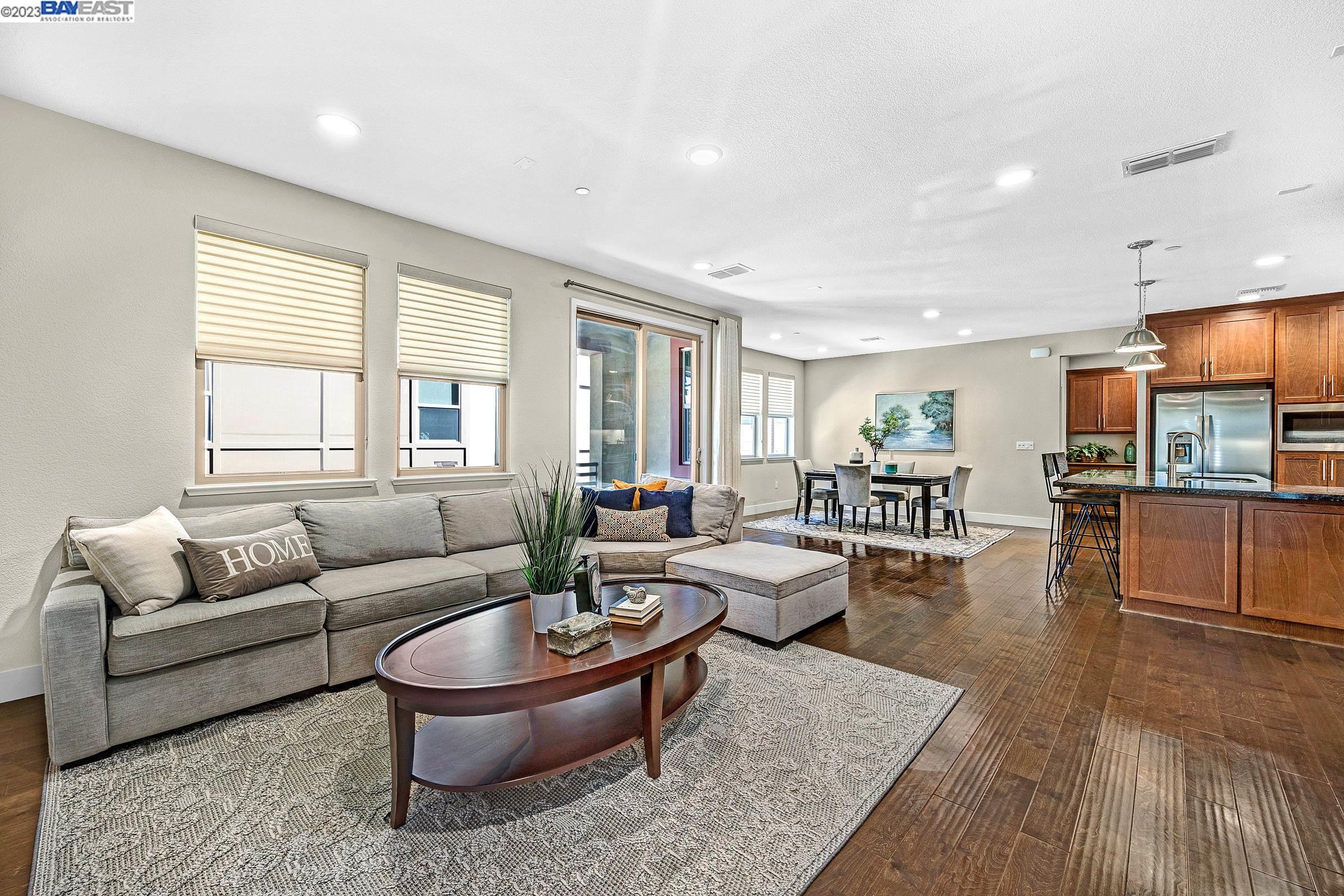 689 Sandalwood Drive # 1