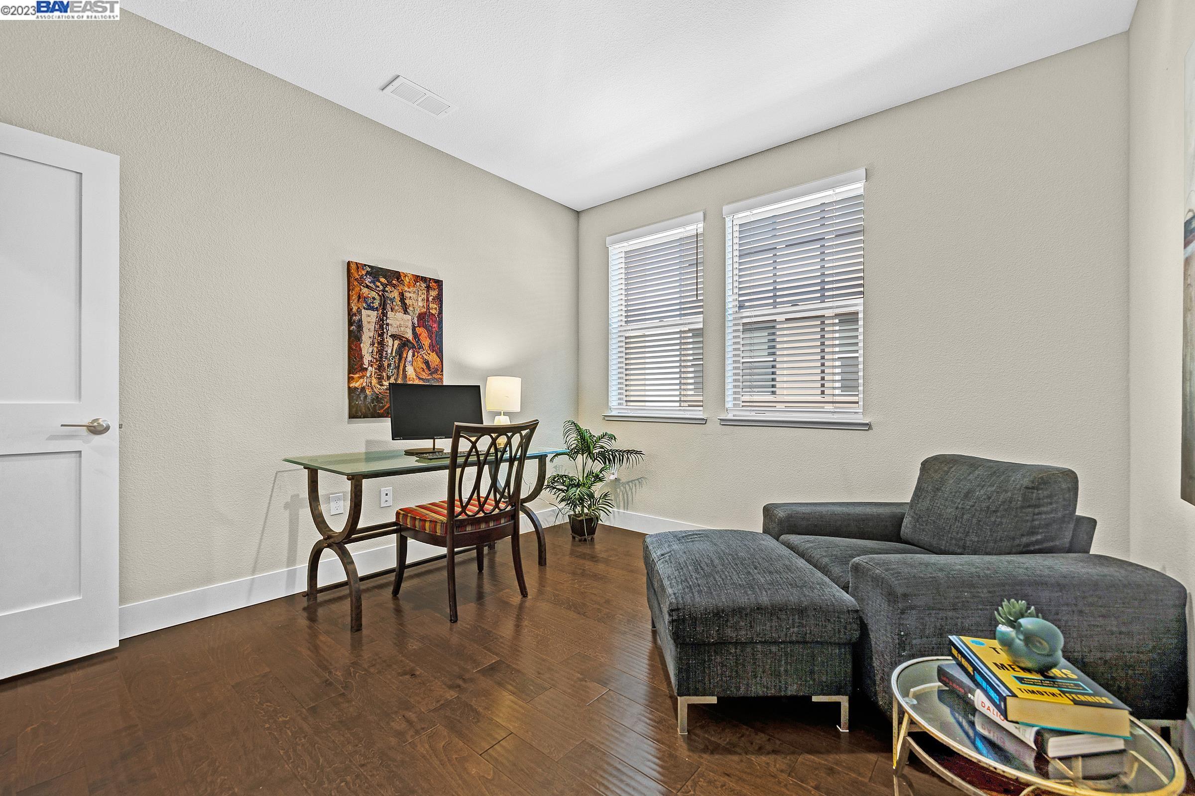 689 Sandalwood Drive # 1