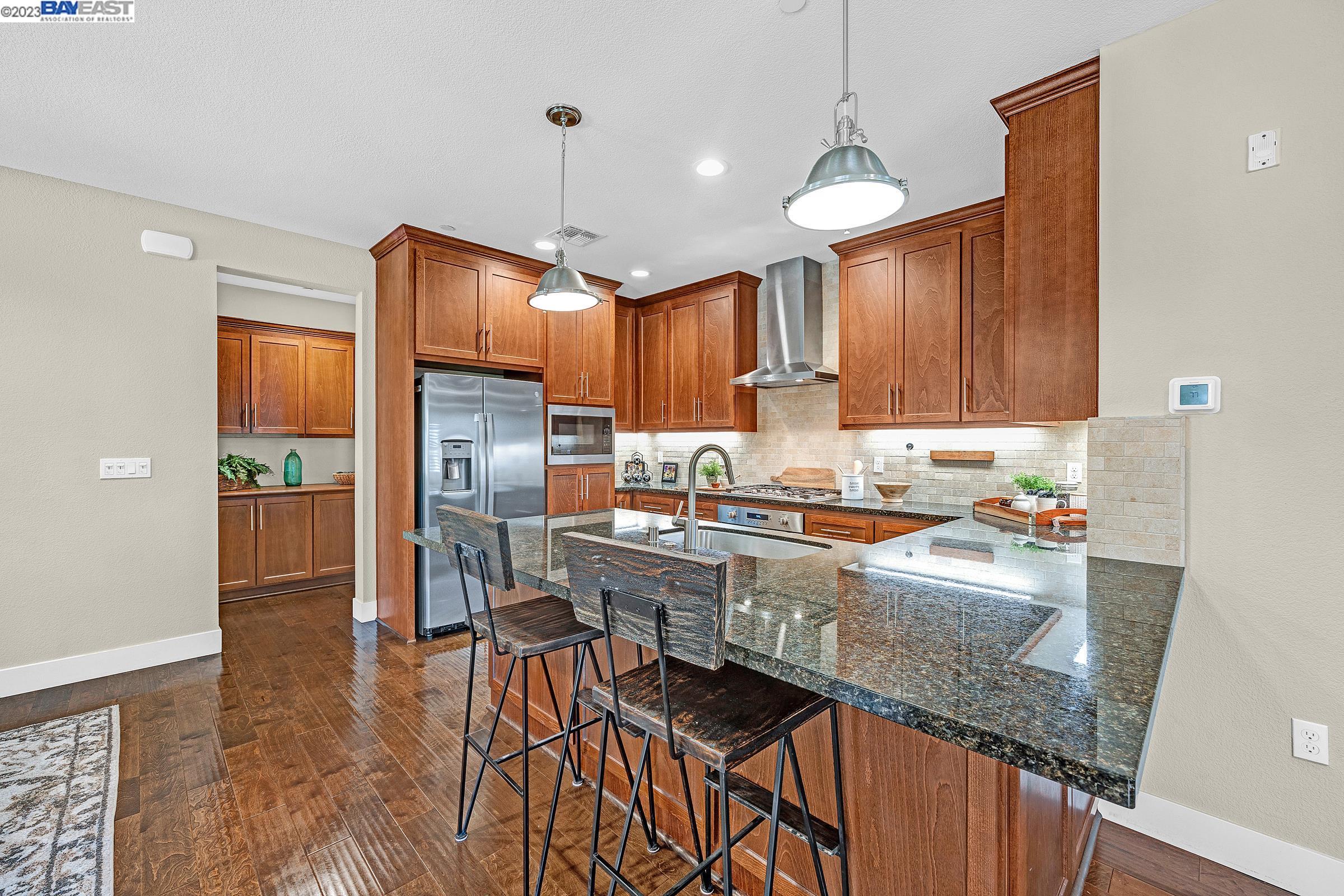 689 Sandalwood Drive # 1