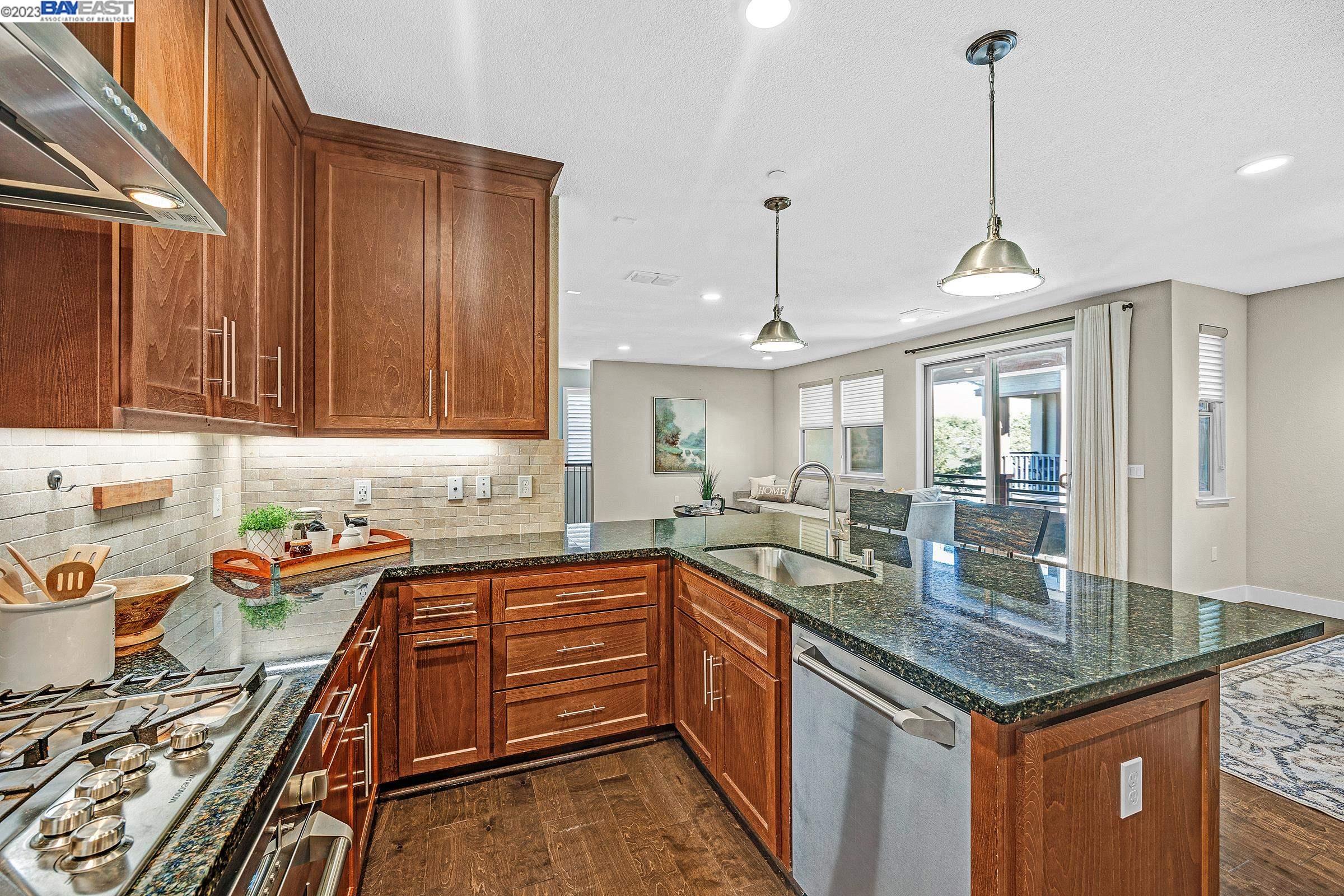 689 Sandalwood Drive # 1