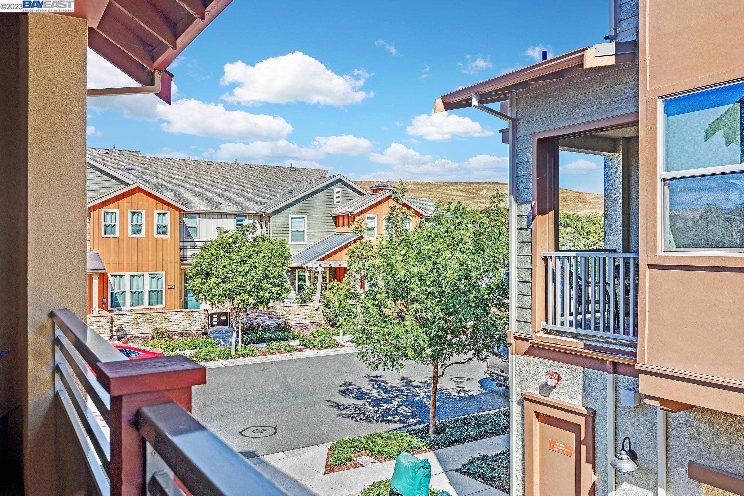 689 Sandalwood Drive # 1