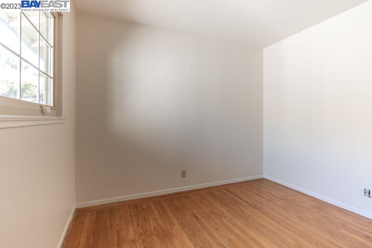 31621 Chicoine Avenue