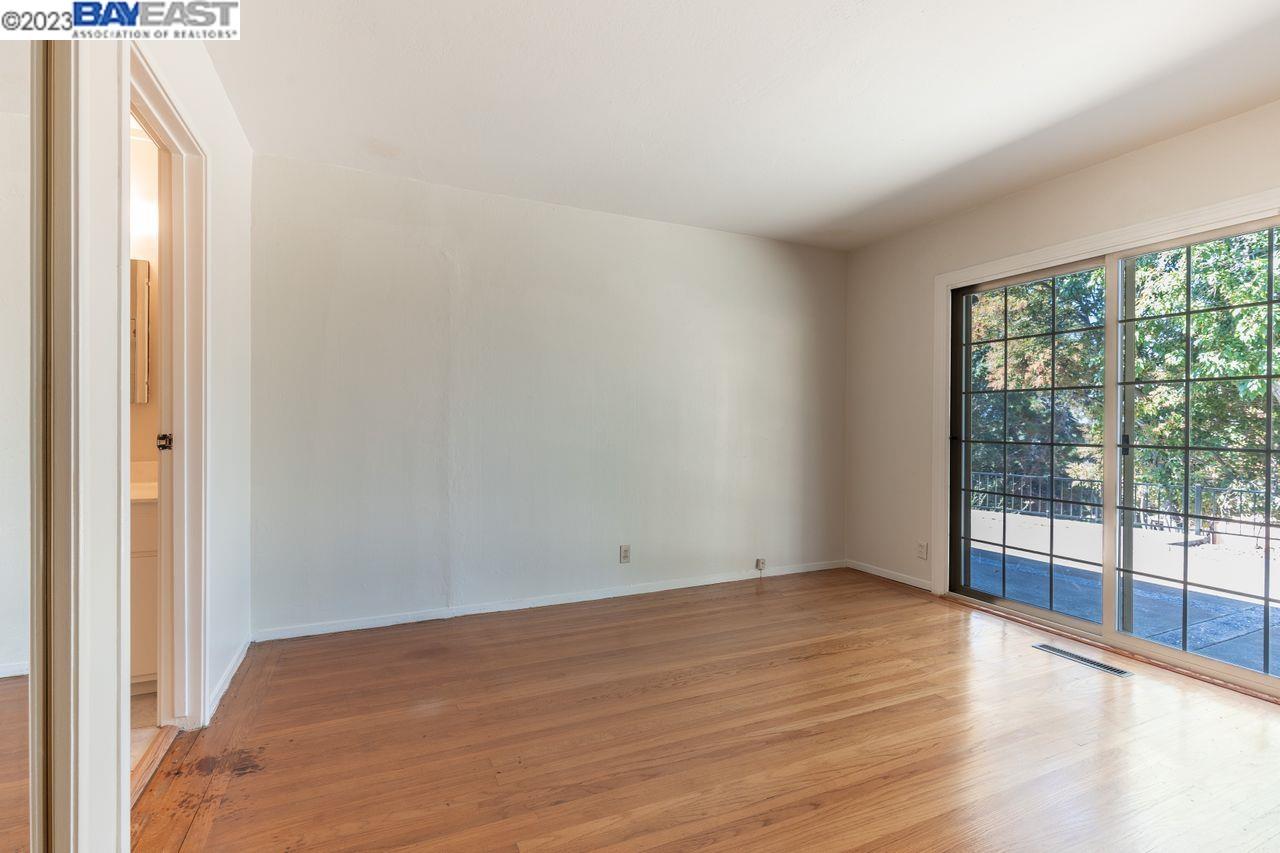 31621 Chicoine Avenue