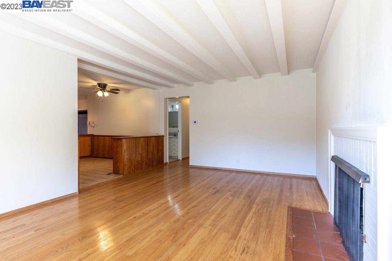 31621 Chicoine Avenue