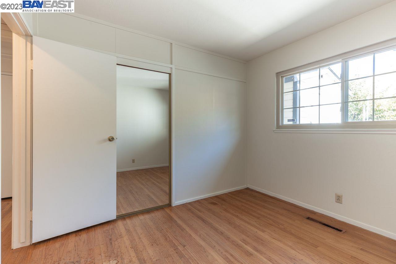 31621 Chicoine Avenue