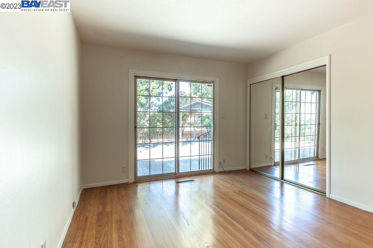 31621 Chicoine Avenue