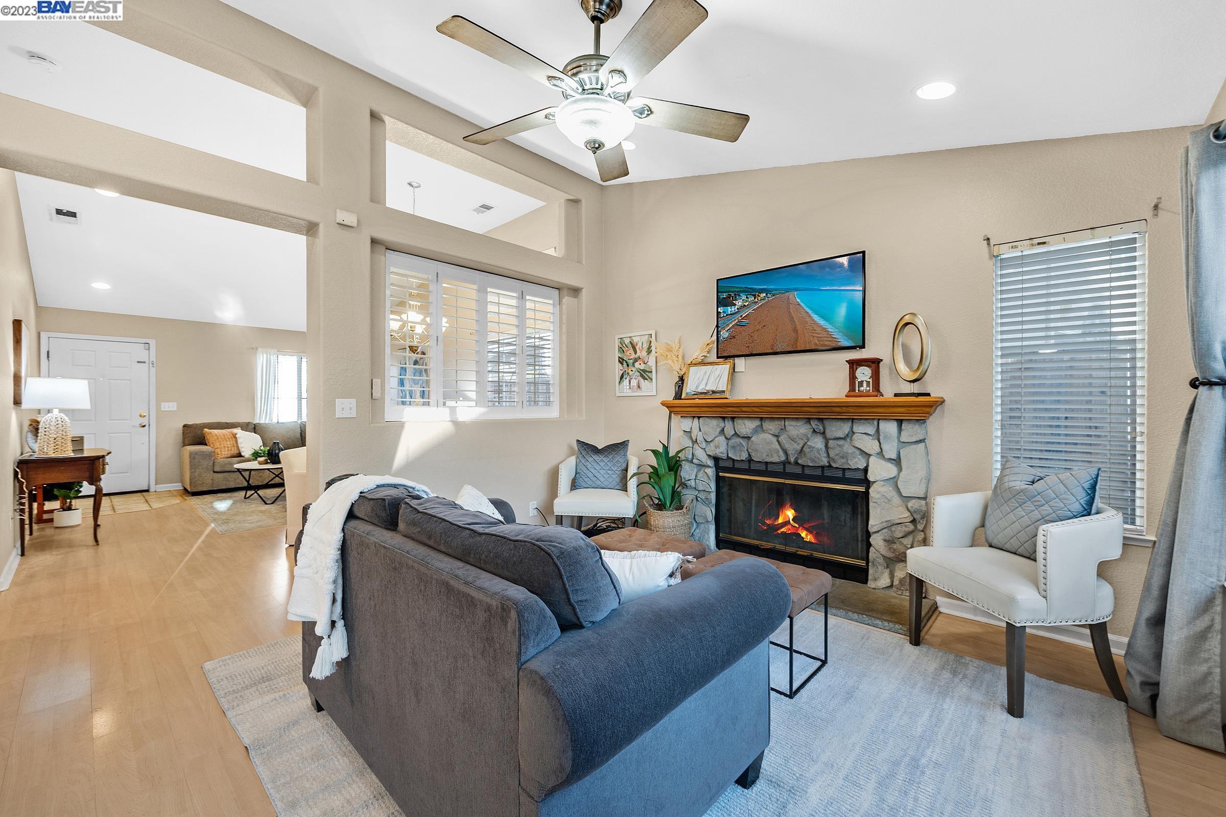 2041 Bridle Creek Cir