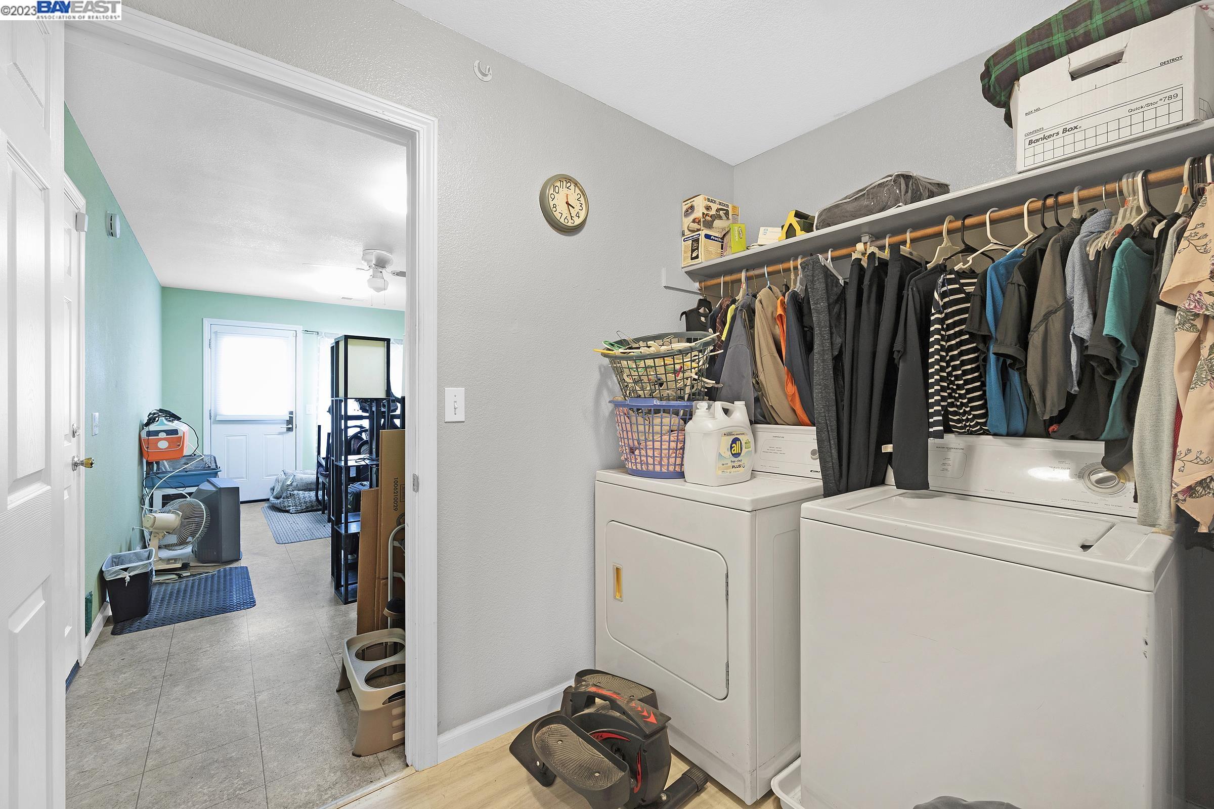 2041 Bridle Creek Cir