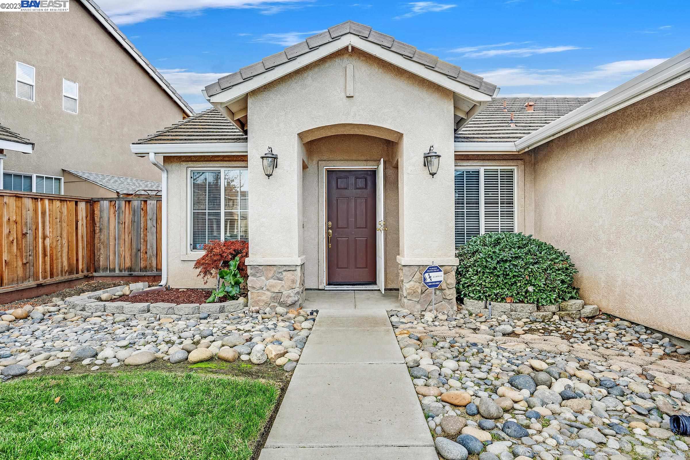 2041 Bridle Creek Cir