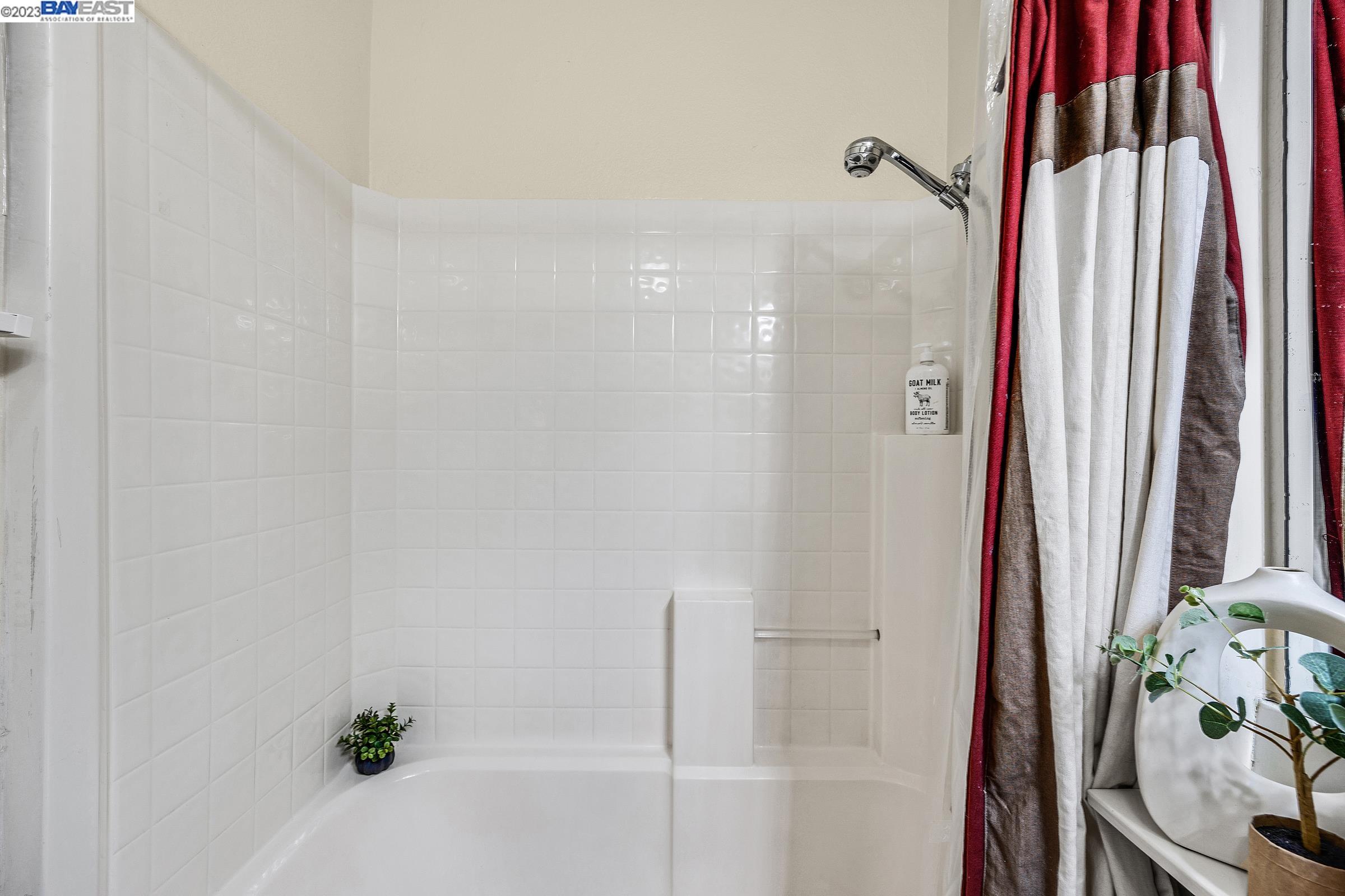 2041 Bridle Creek Cir