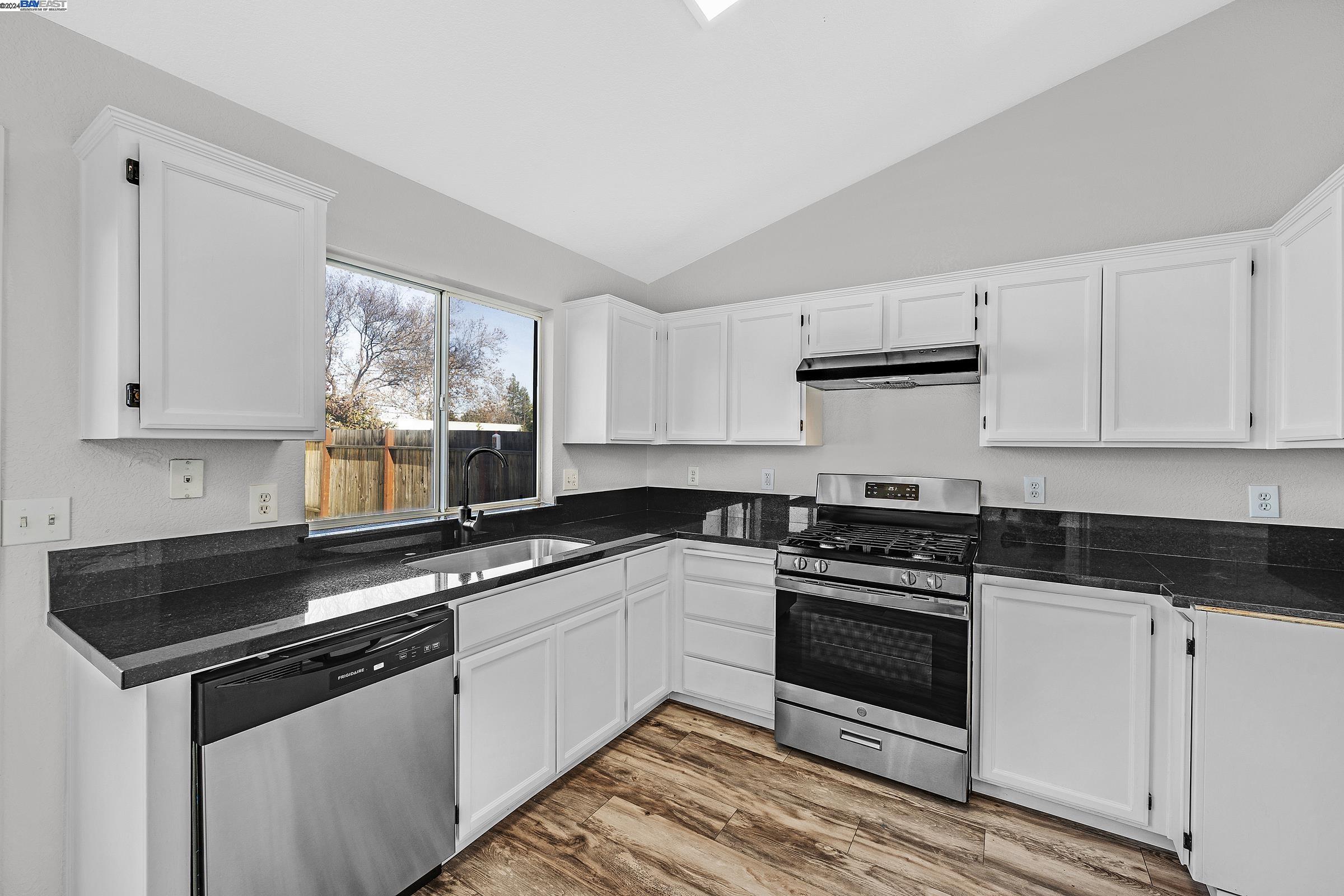 1773 Willow Park Way