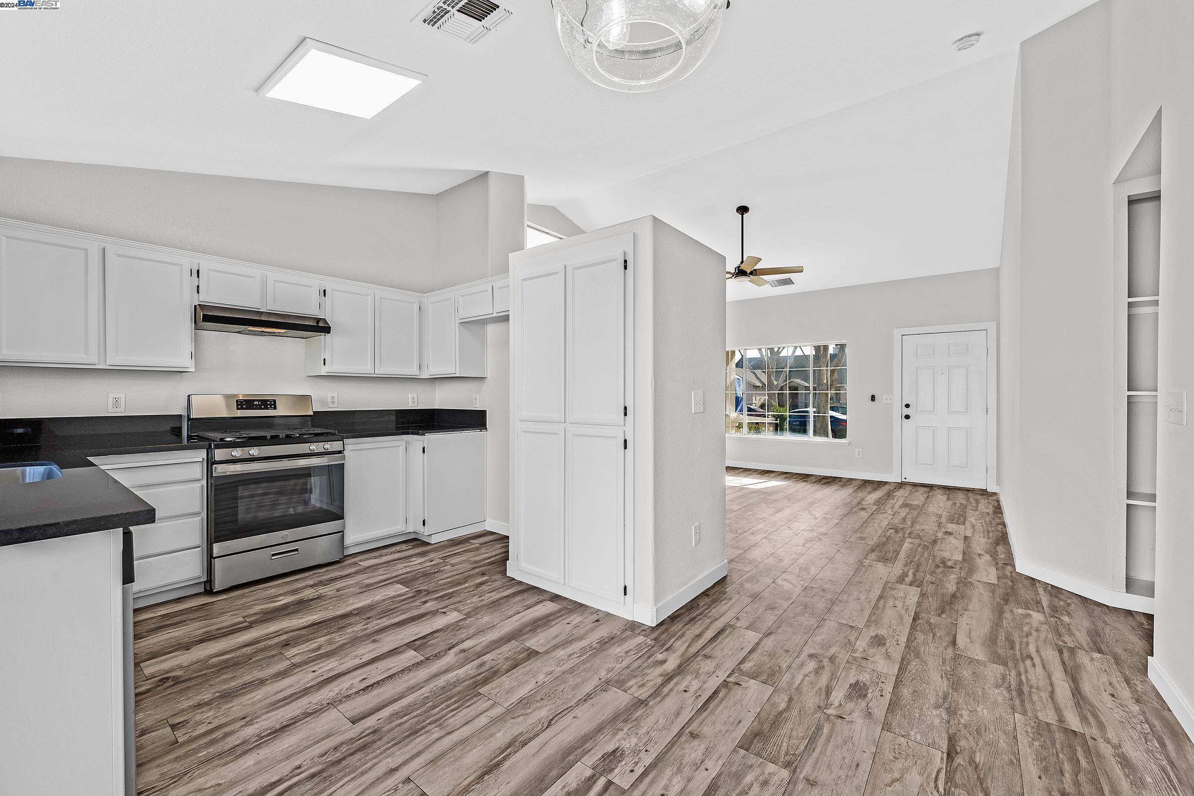 1773 Willow Park Way