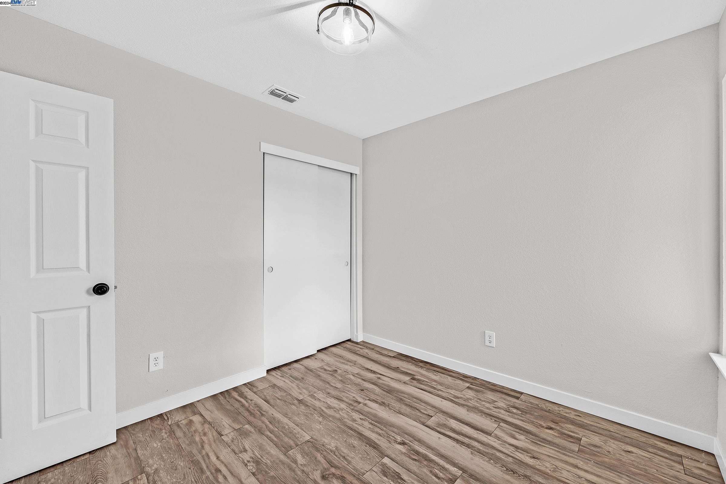 1773 Willow Park Way