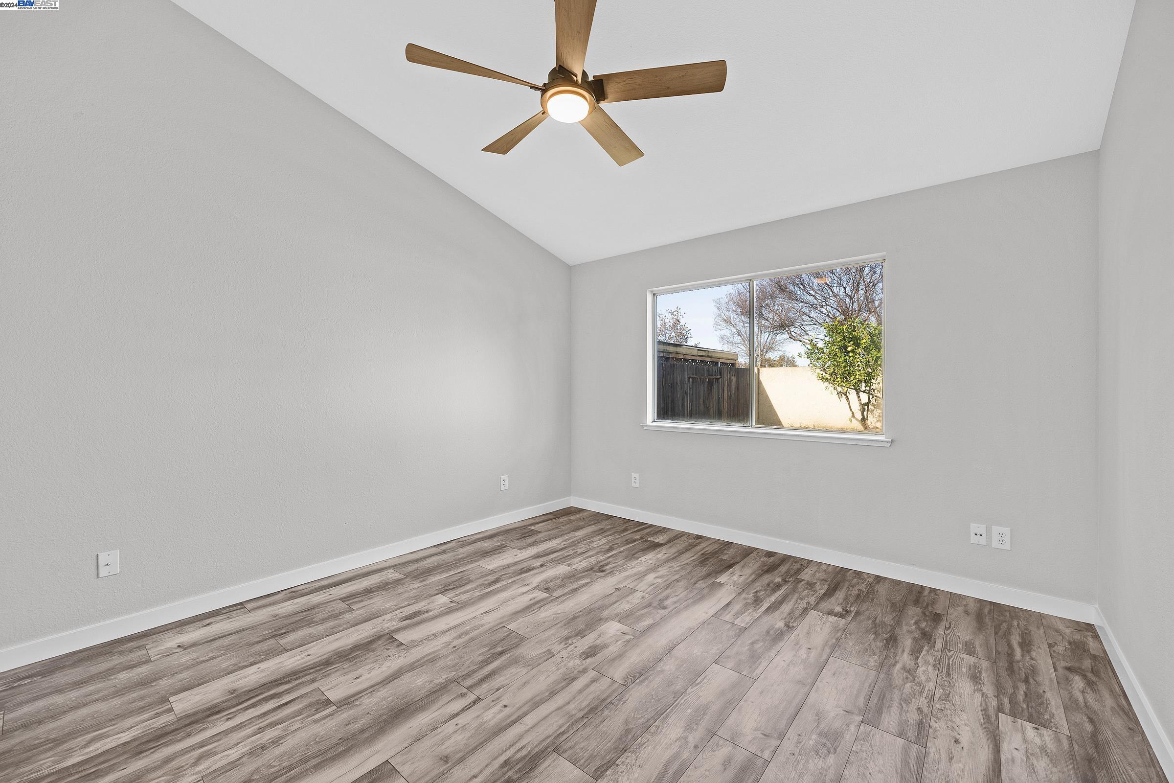 1773 Willow Park Way