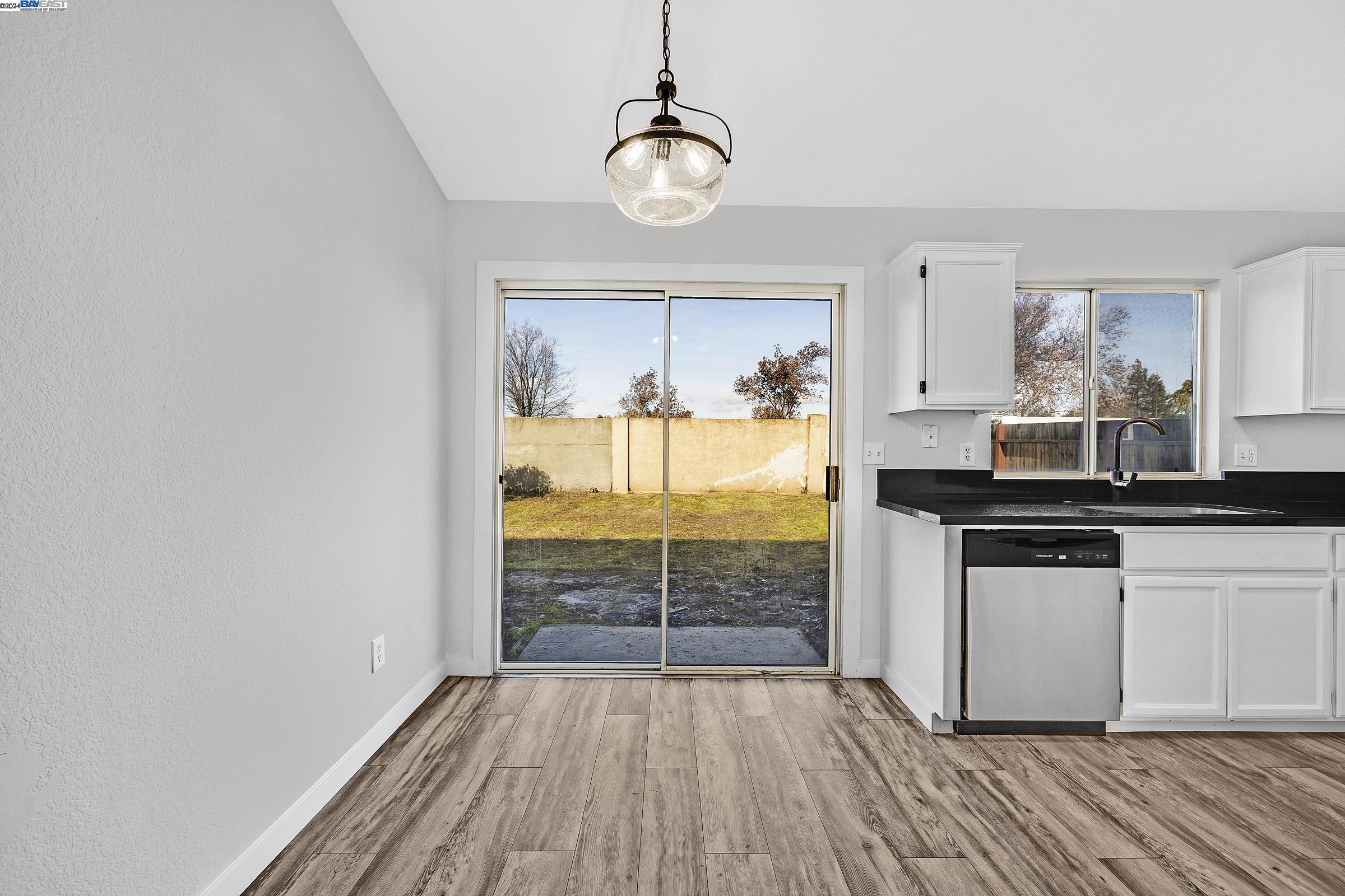 1773 Willow Park Way