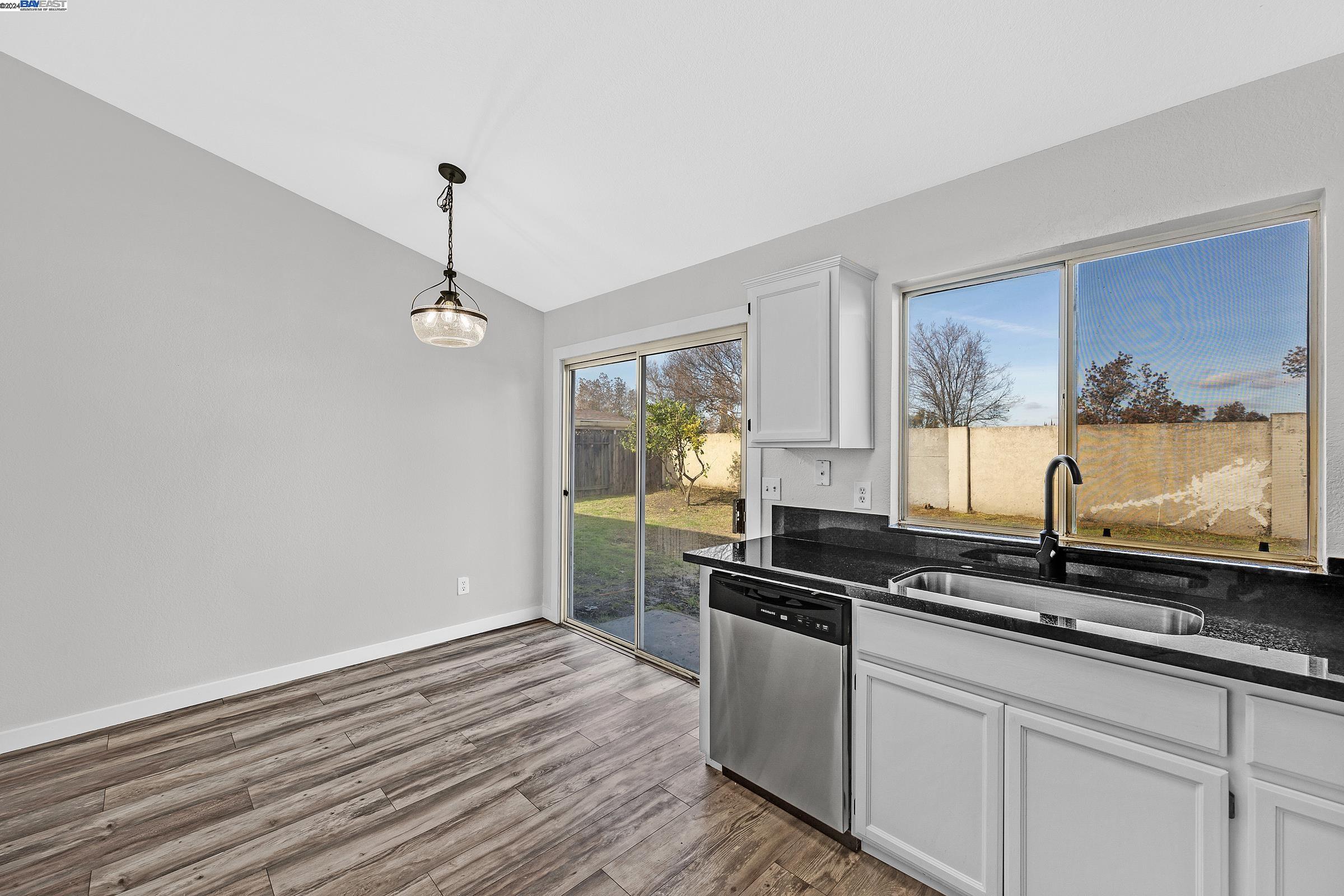 1773 Willow Park Way