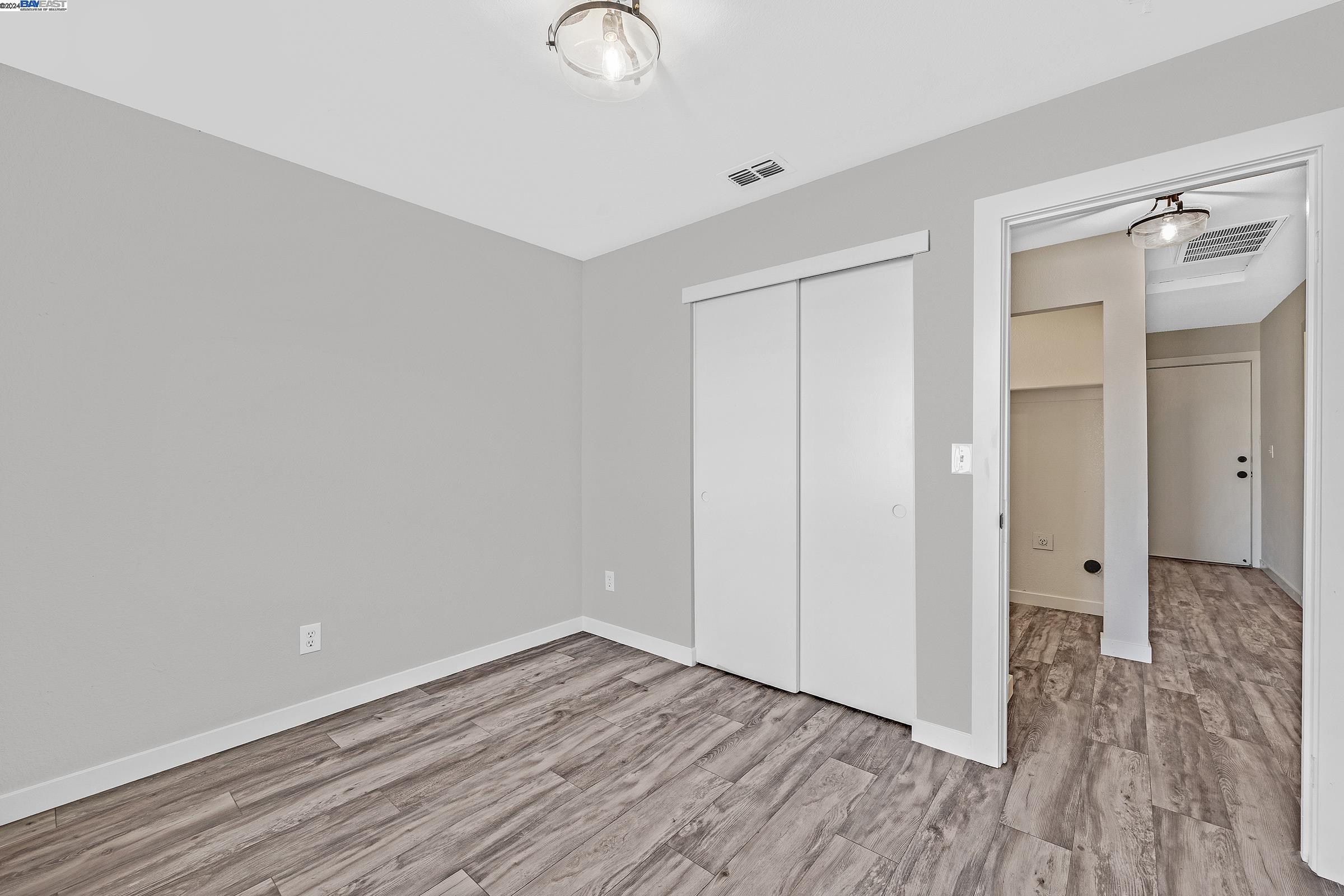 1773 Willow Park Way