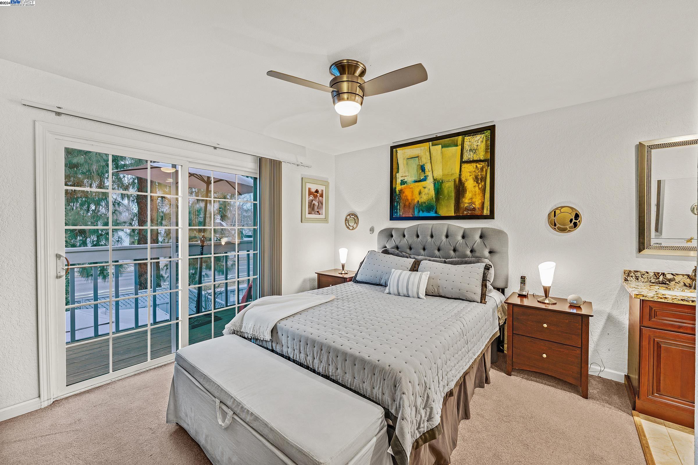 261 Northwood Commons