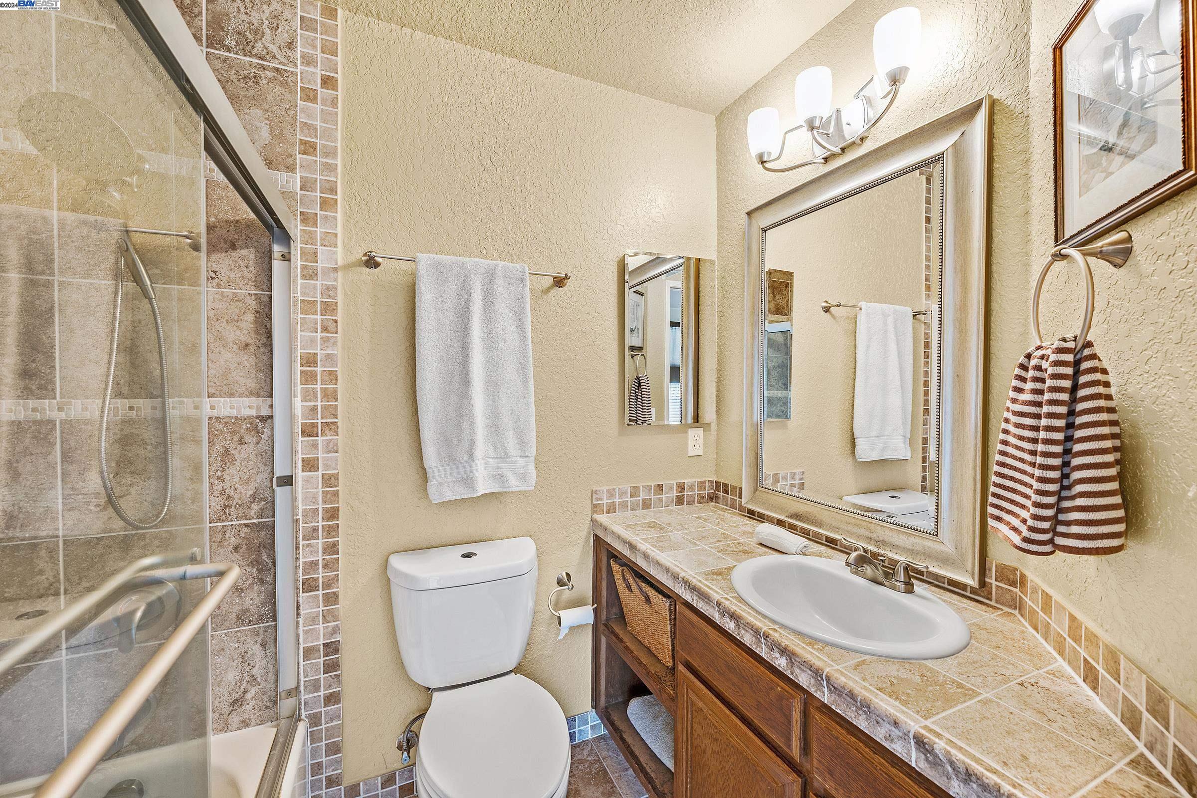 261 Northwood Commons