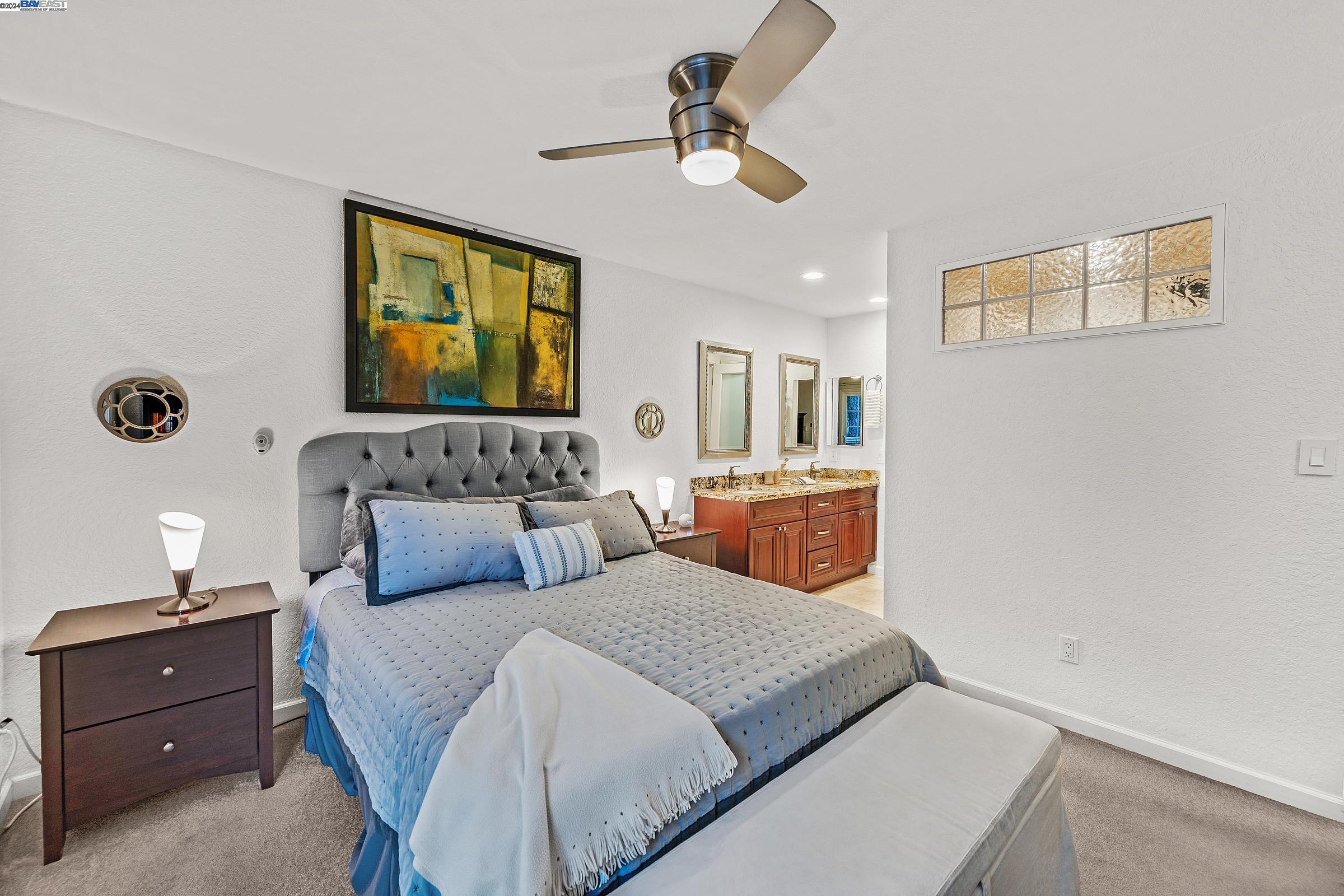 261 Northwood Commons