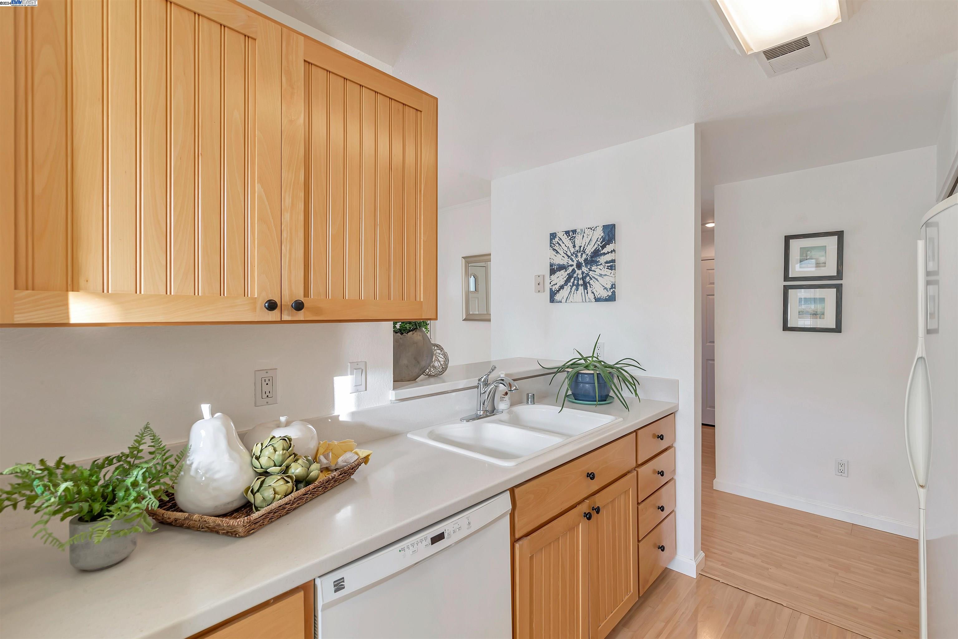 7595 Canyon Meadow Cir # G