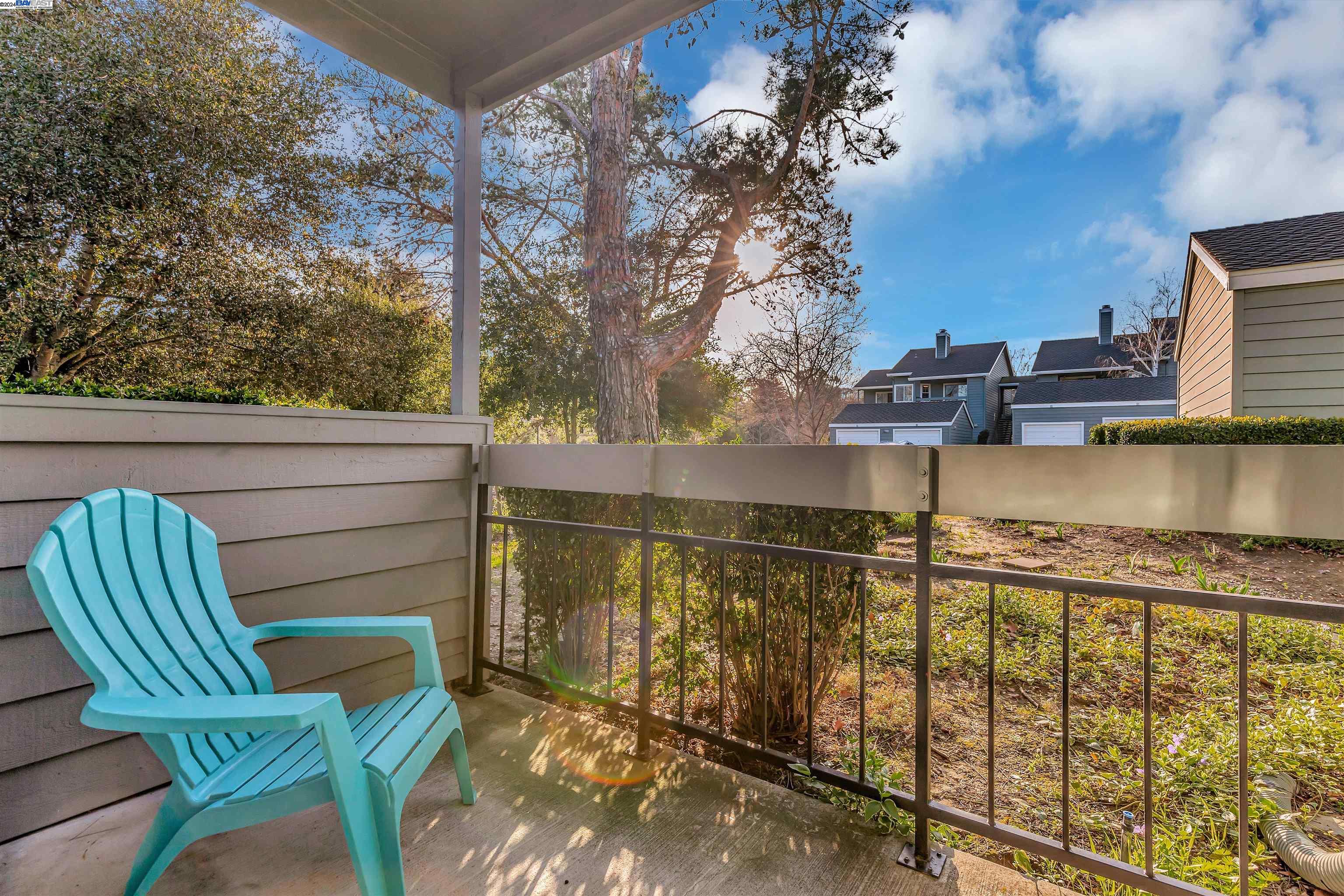 7595 Canyon Meadow Cir # G