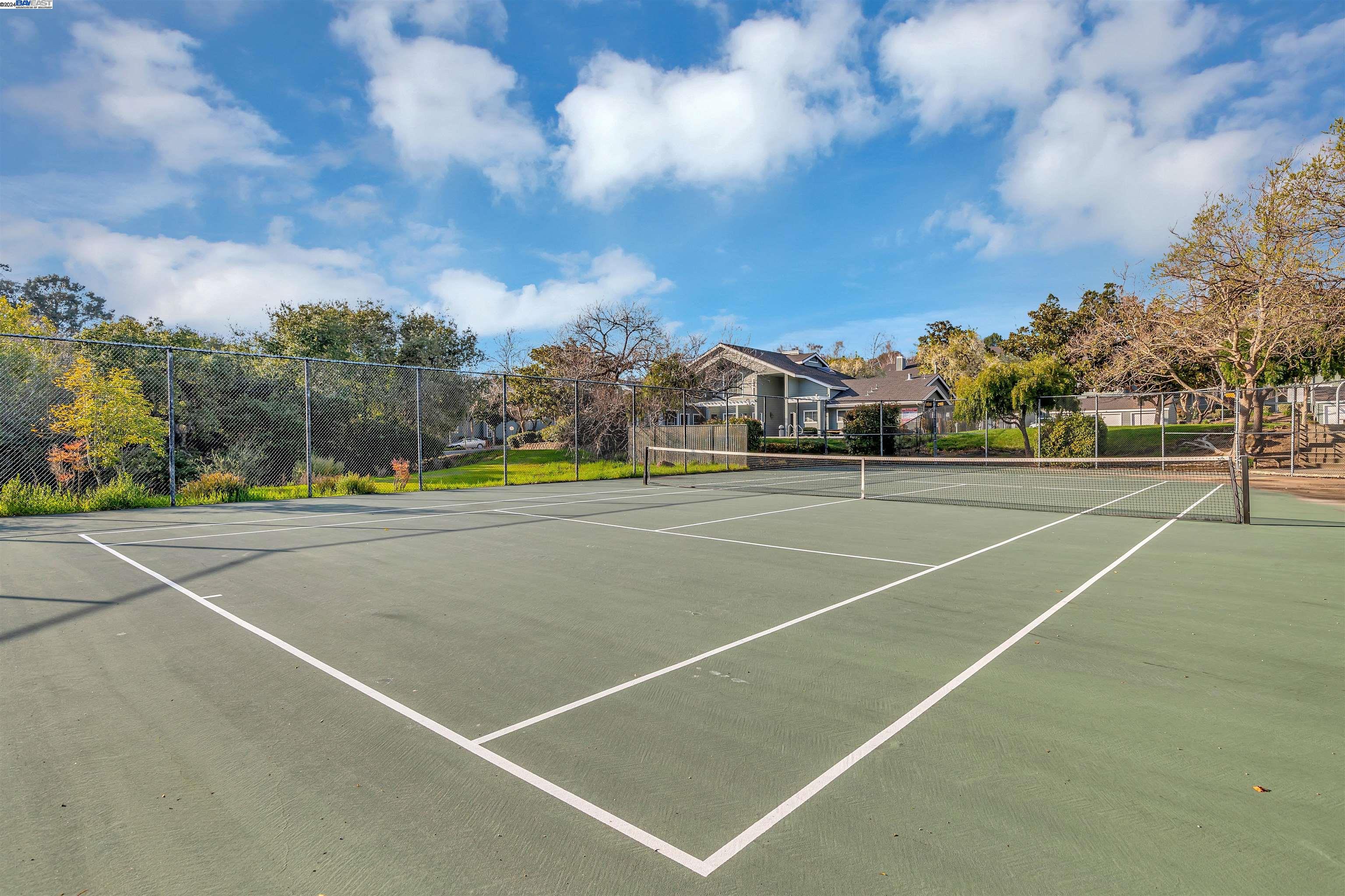 7595 Canyon Meadow Cir # G