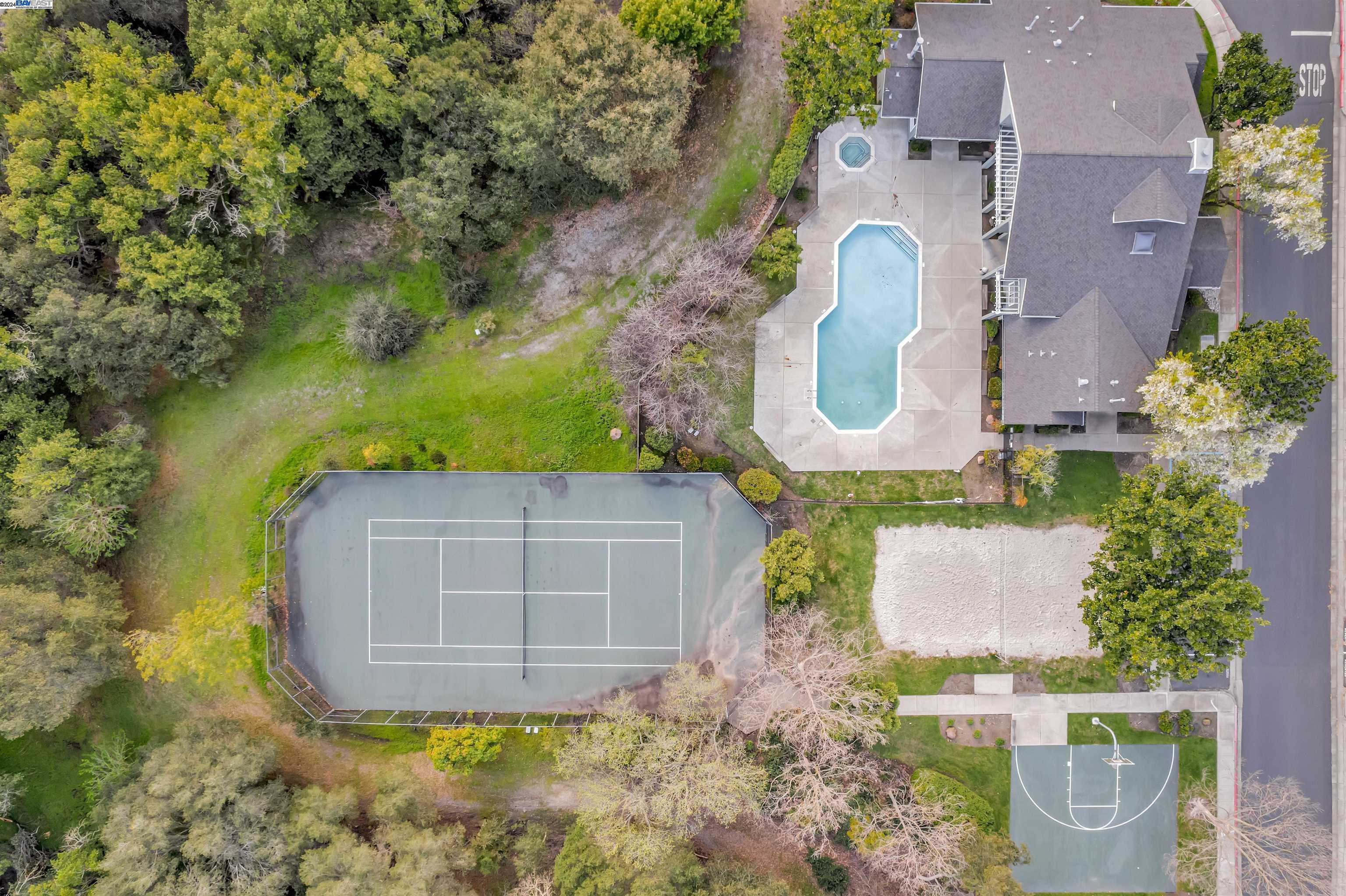 7595 Canyon Meadow Cir # G