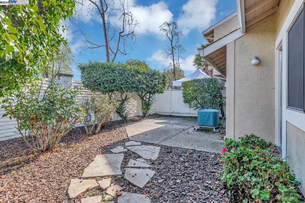 7624 Arbor Creek Circle