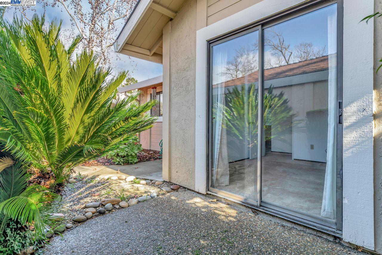 7624 Arbor Creek Circle