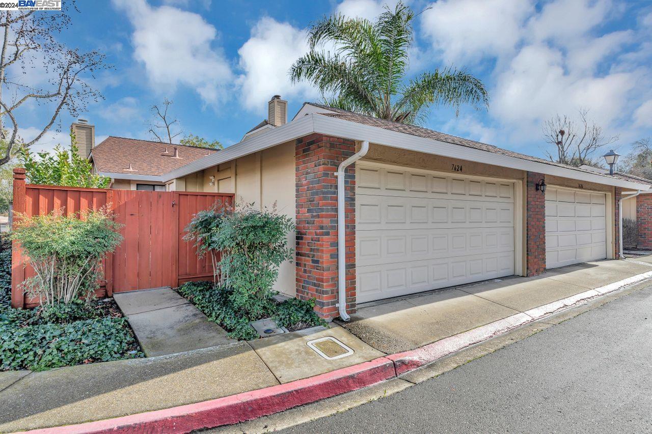 7624 Arbor Creek Circle