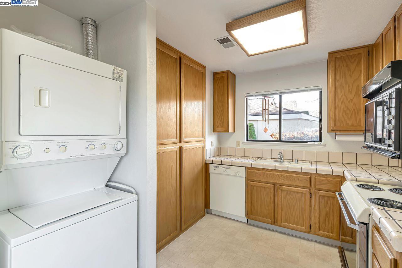 7624 Arbor Creek Circle