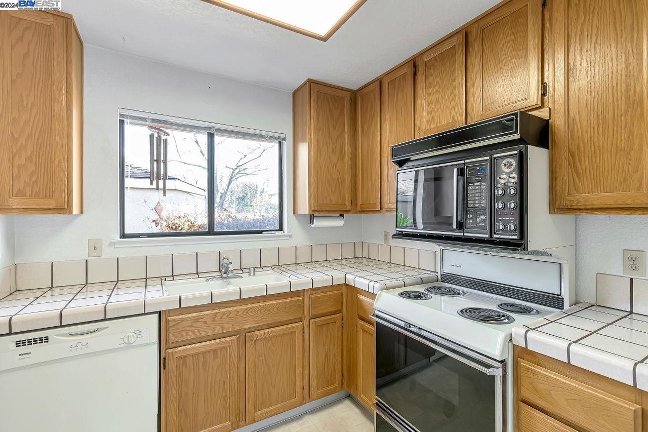 7624 Arbor Creek Circle