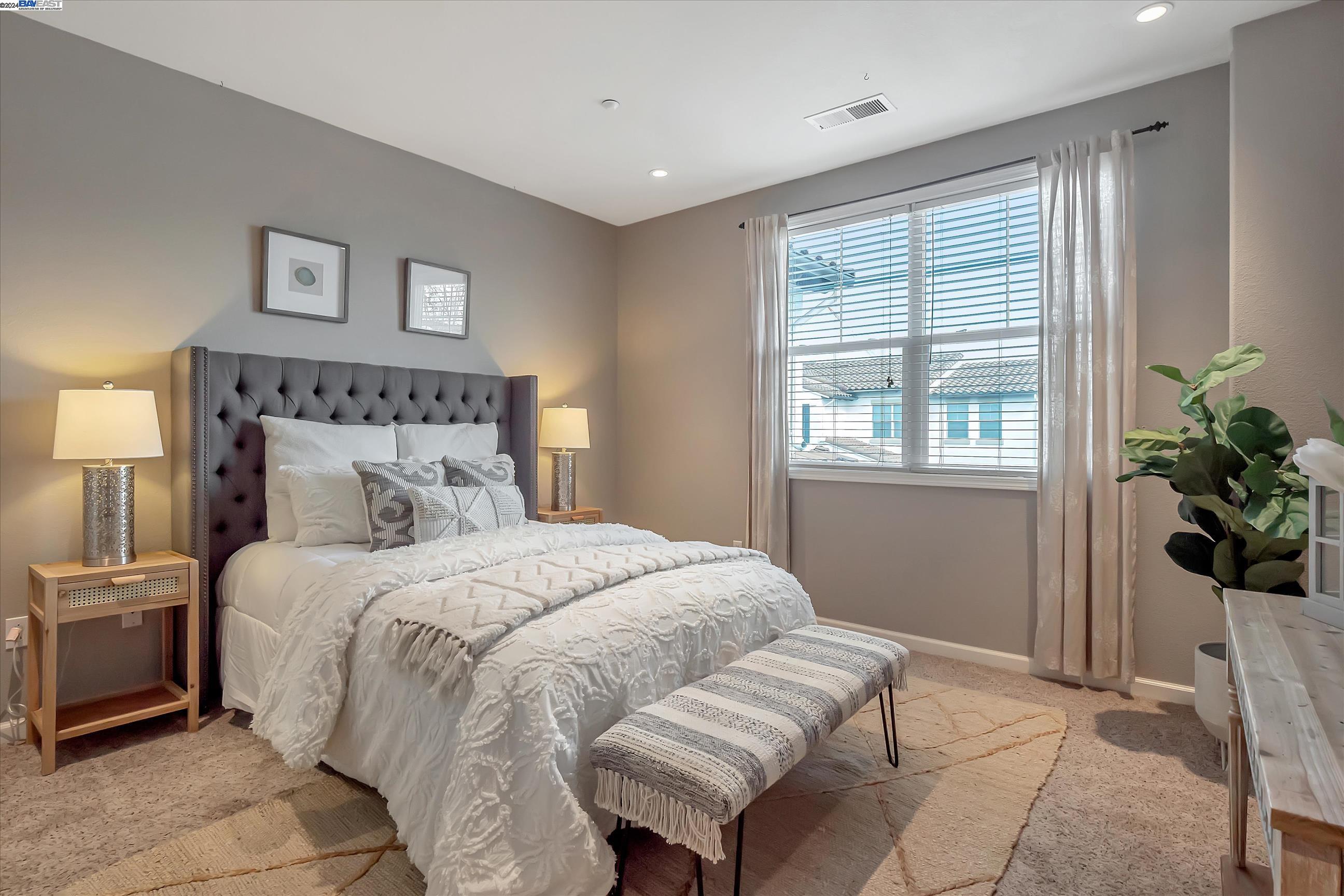 4145 Clarinbridge Cir