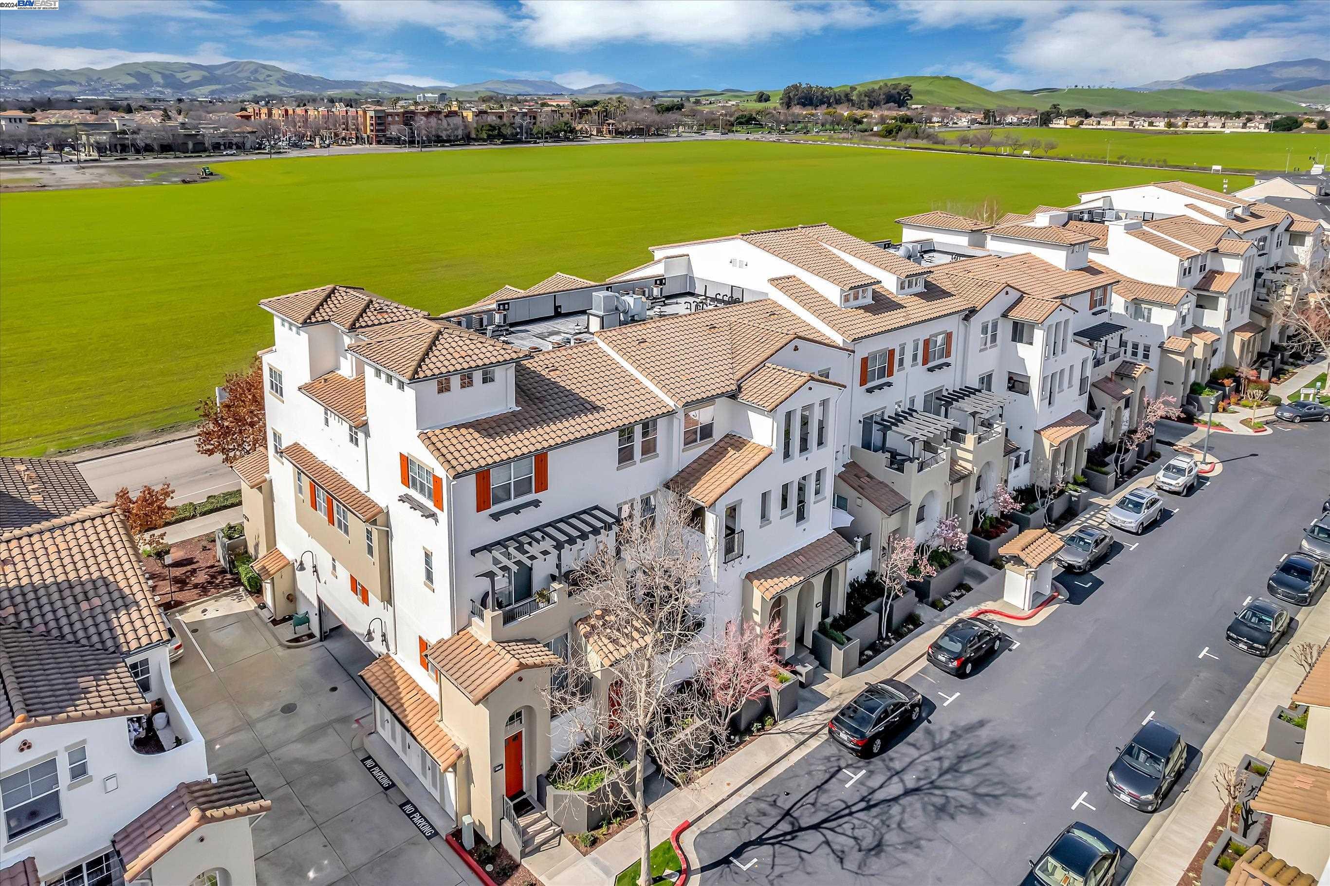 4145 Clarinbridge Cir