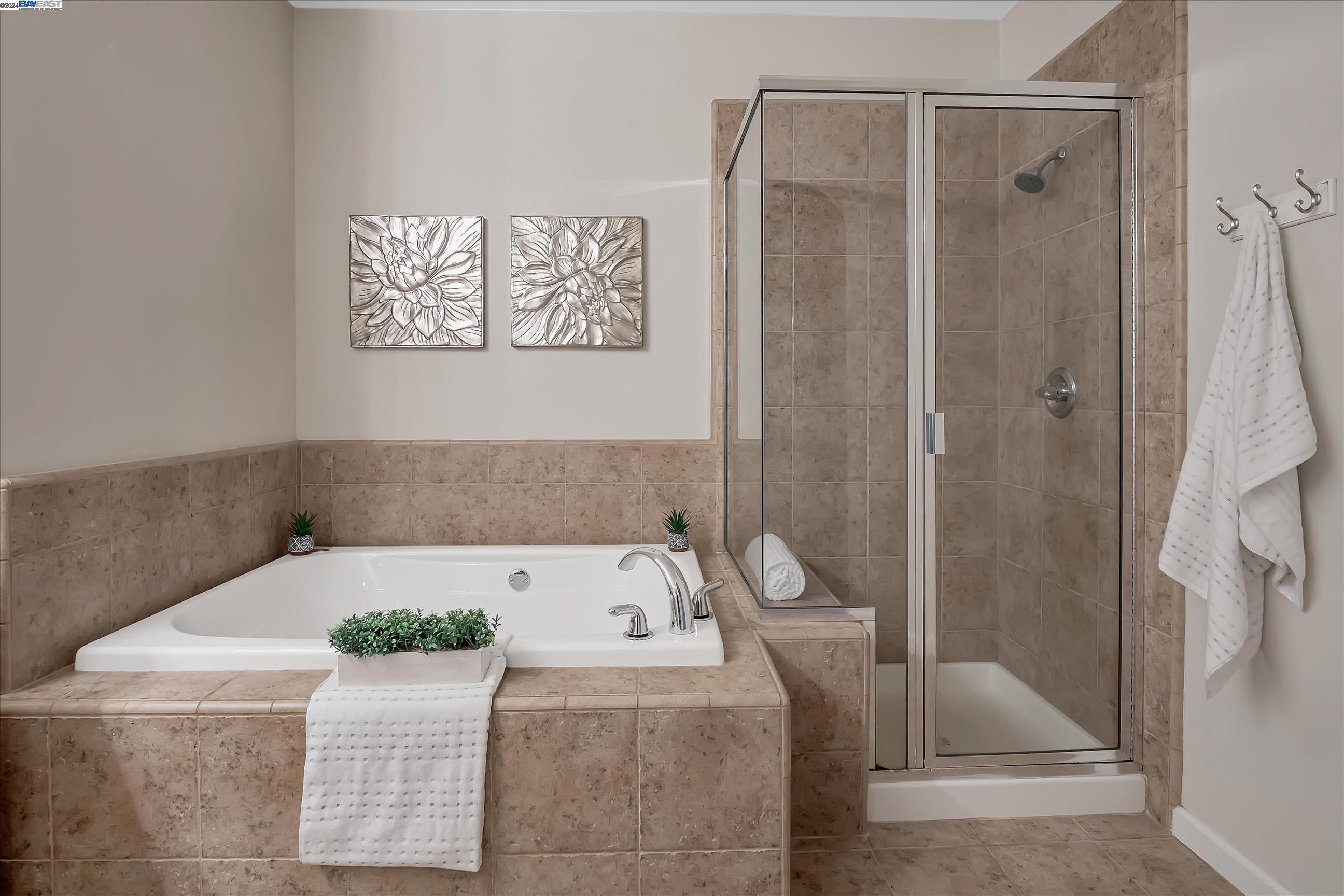 4145 Clarinbridge Cir