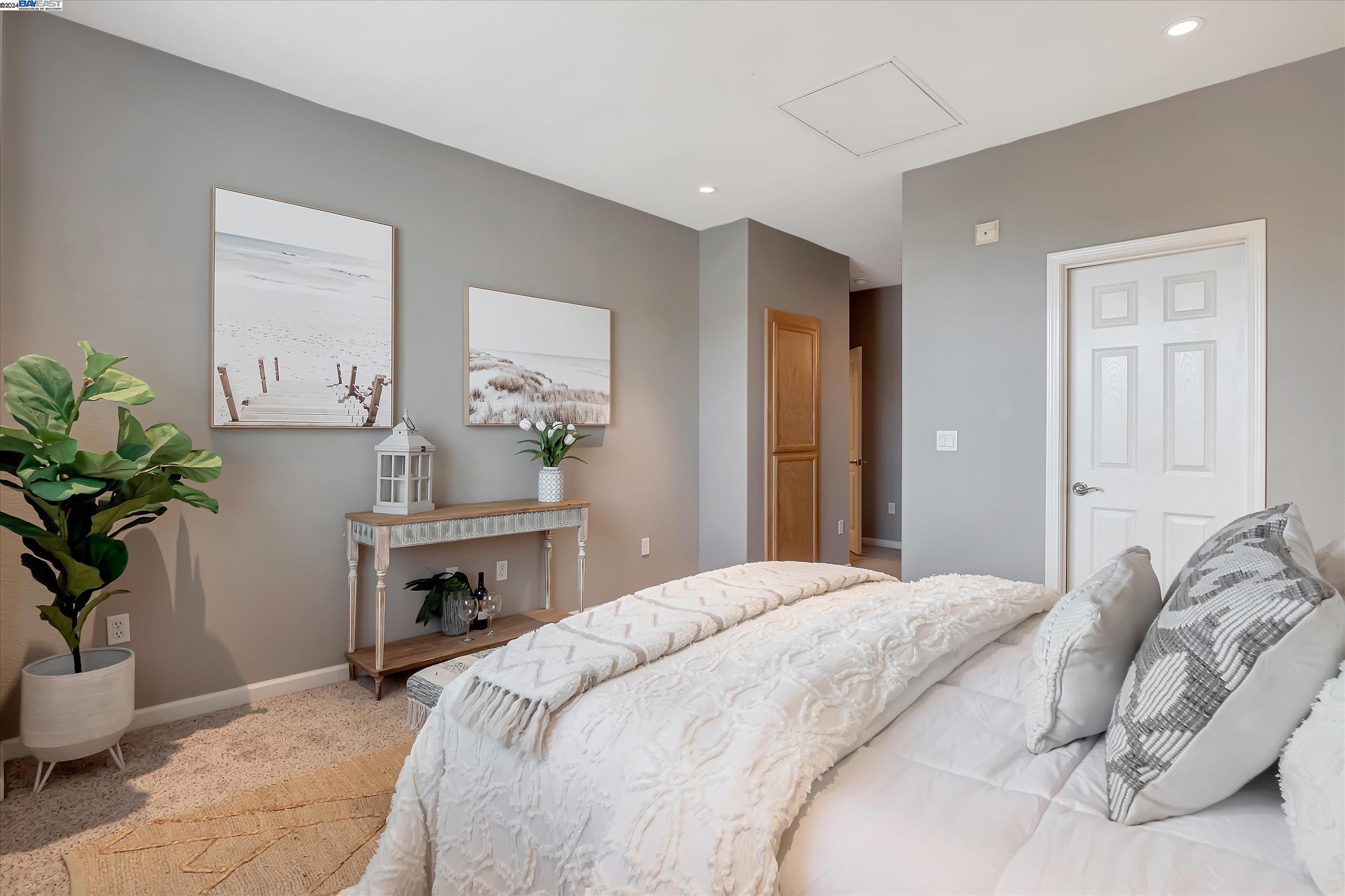 4145 Clarinbridge Cir