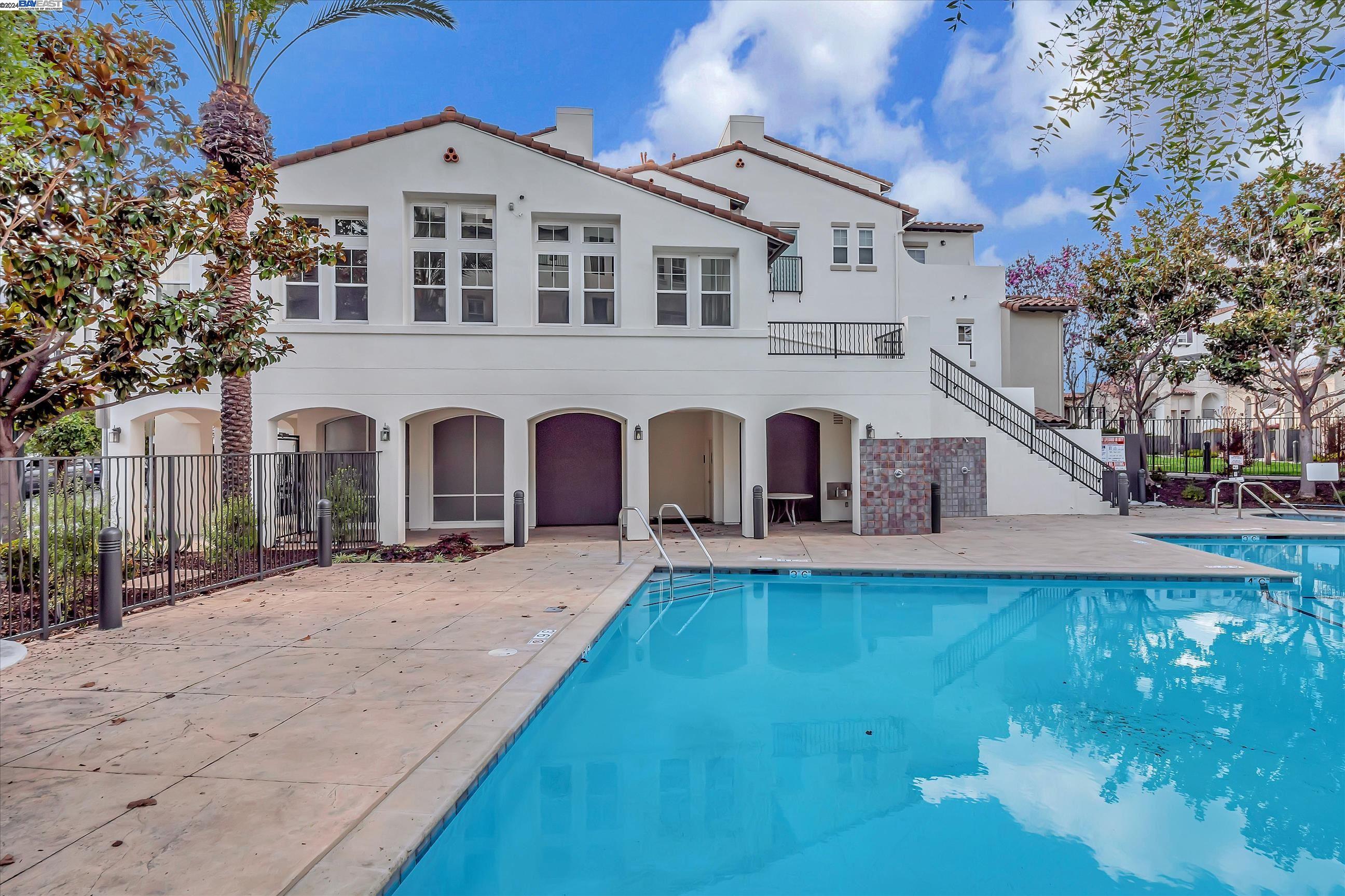 4145 Clarinbridge Cir