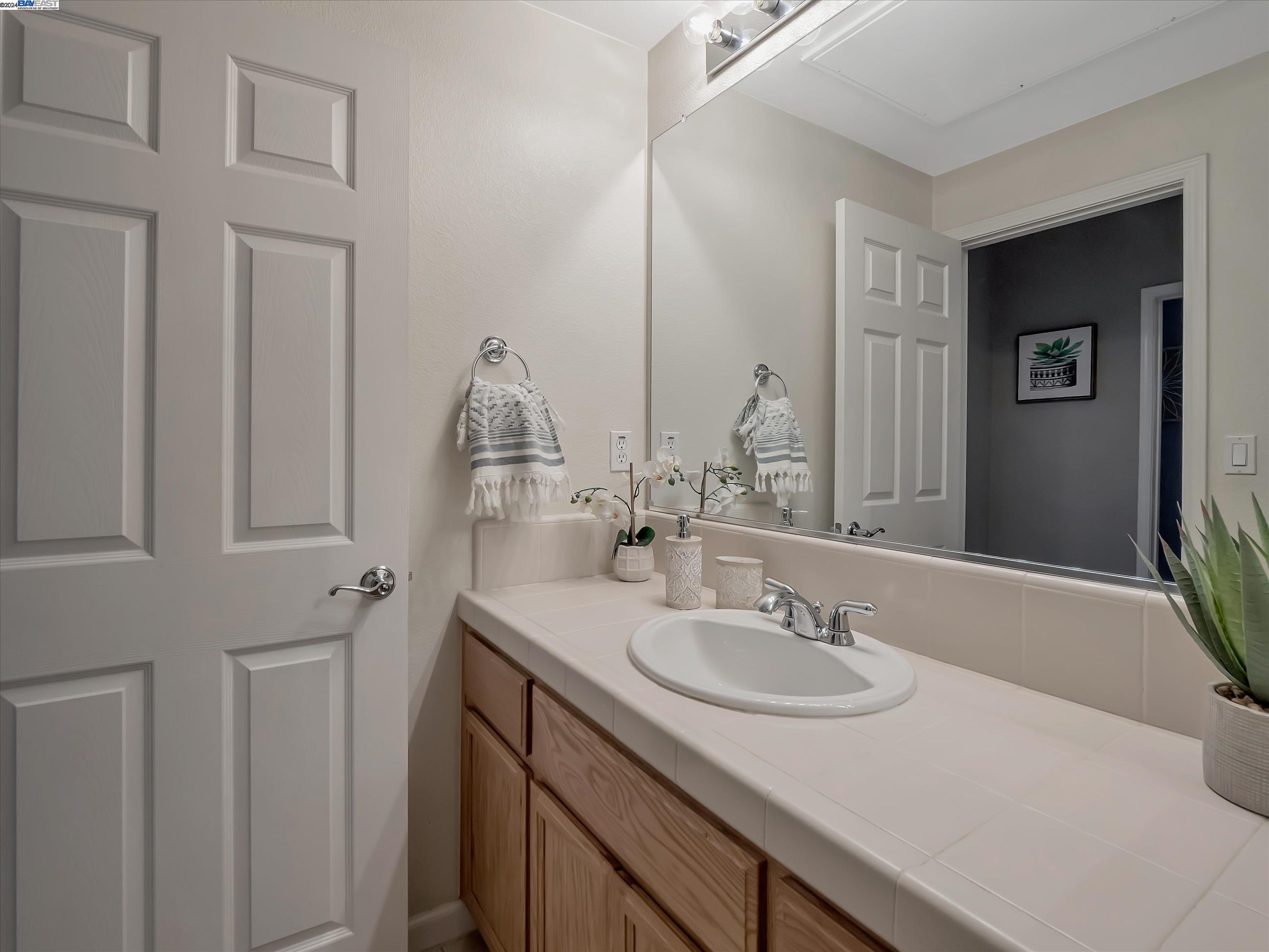 4145 Clarinbridge Cir