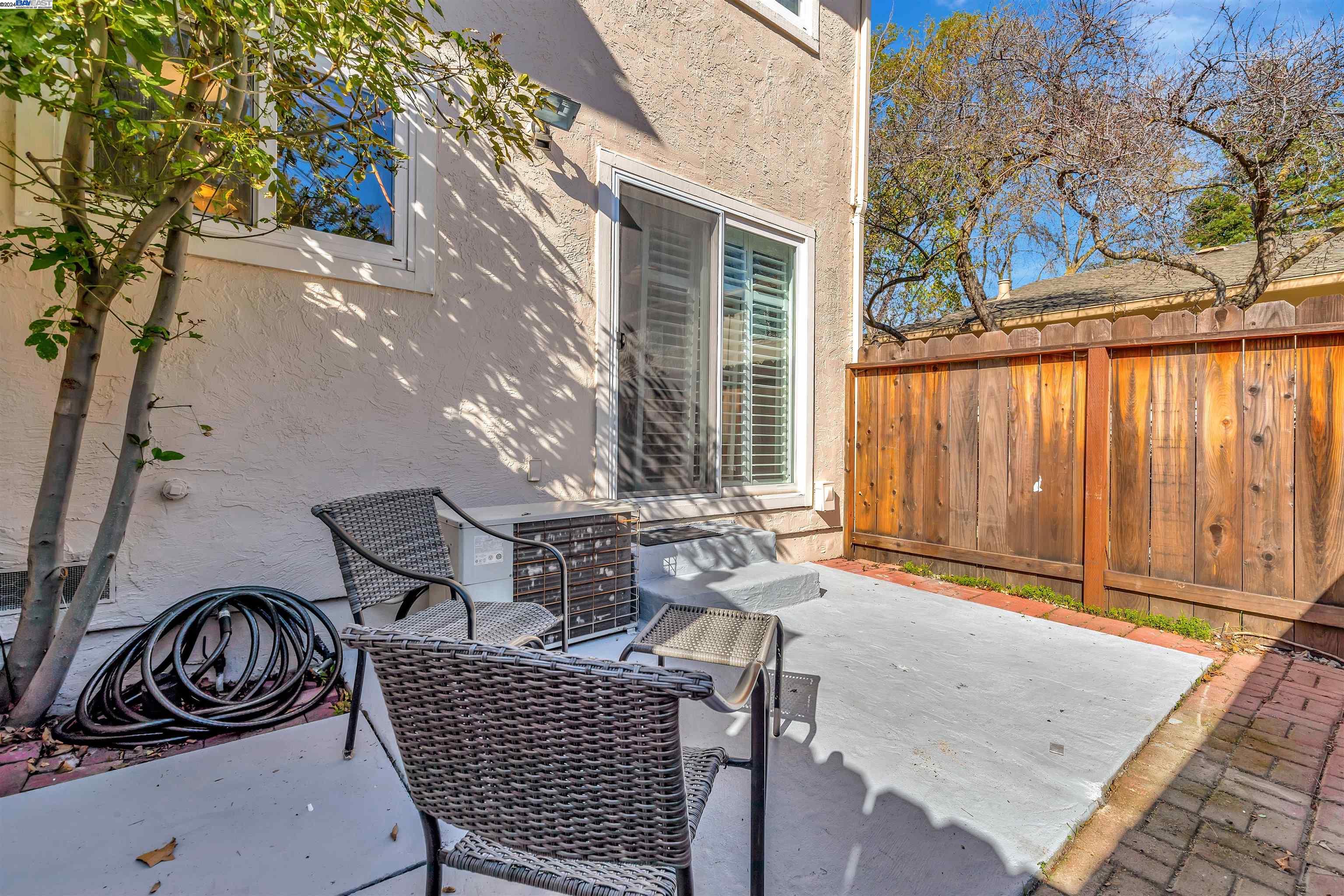 3806 Pimlico Dr