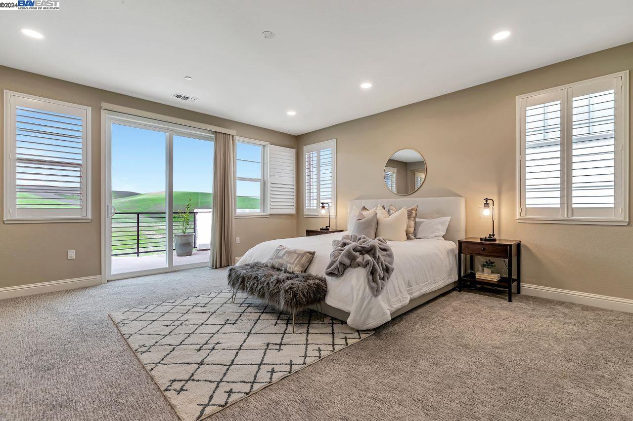 4491 Pine Mountain Way