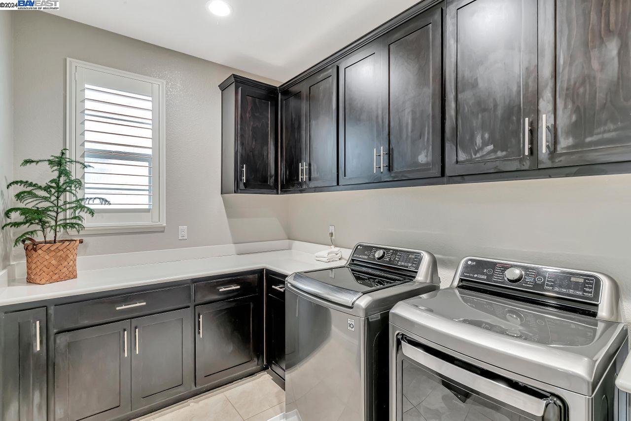 4491 Pine Mountain Way