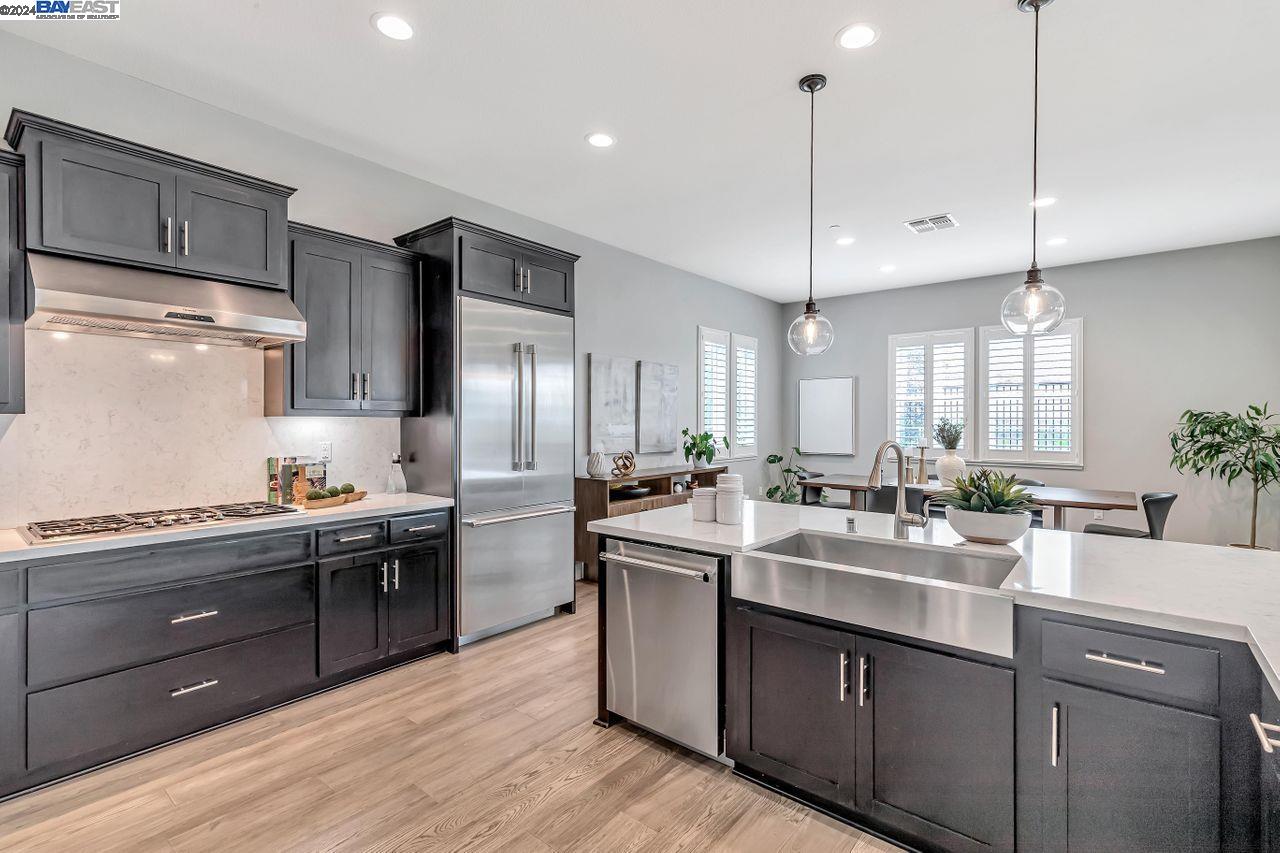 4491 Pine Mountain Way