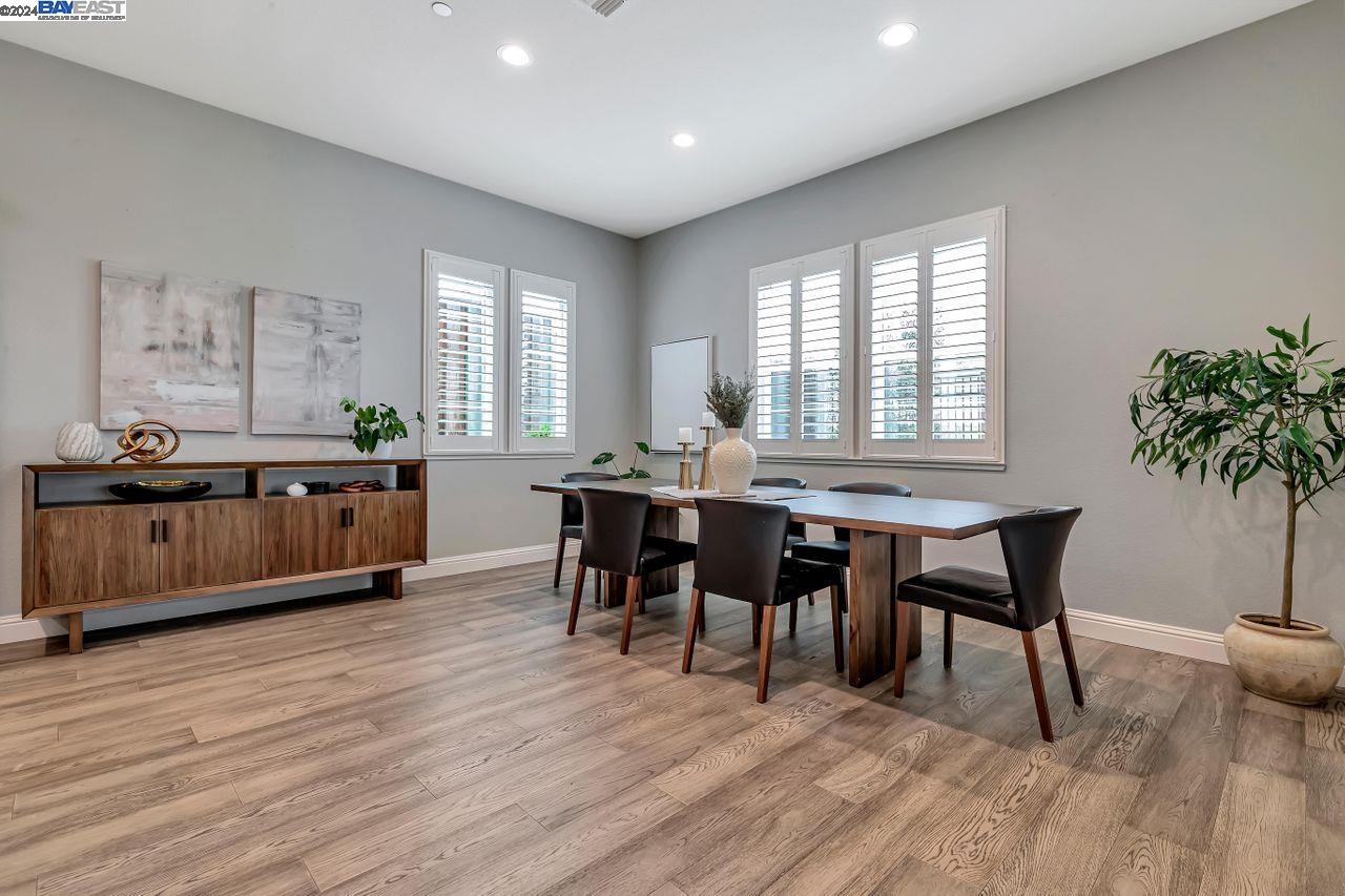 4491 Pine Mountain Way