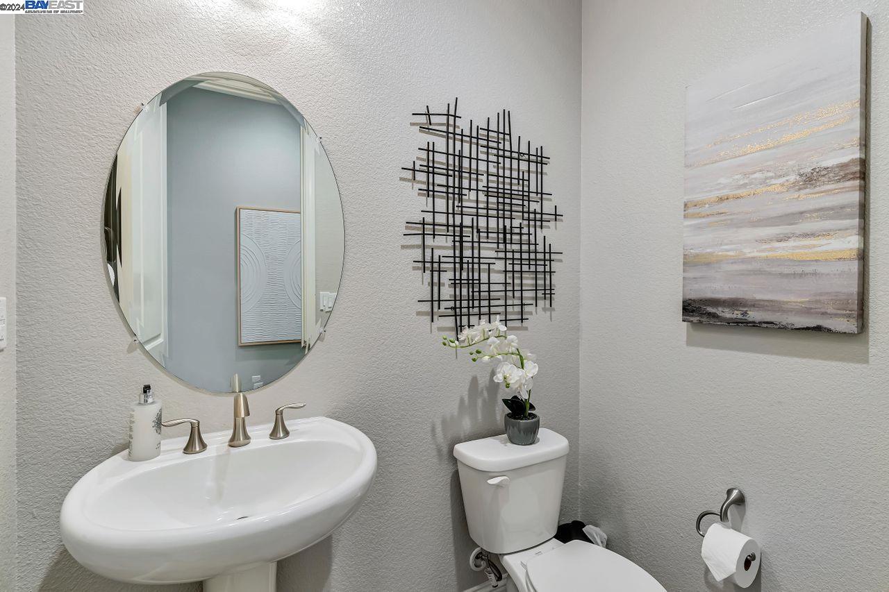 4491 Pine Mountain Way