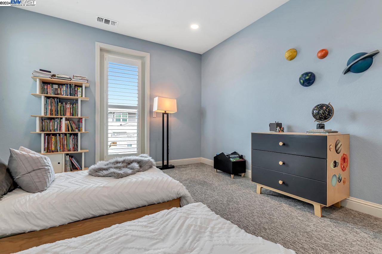 4491 Pine Mountain Way