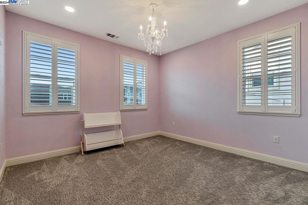 4491 Pine Mountain Way