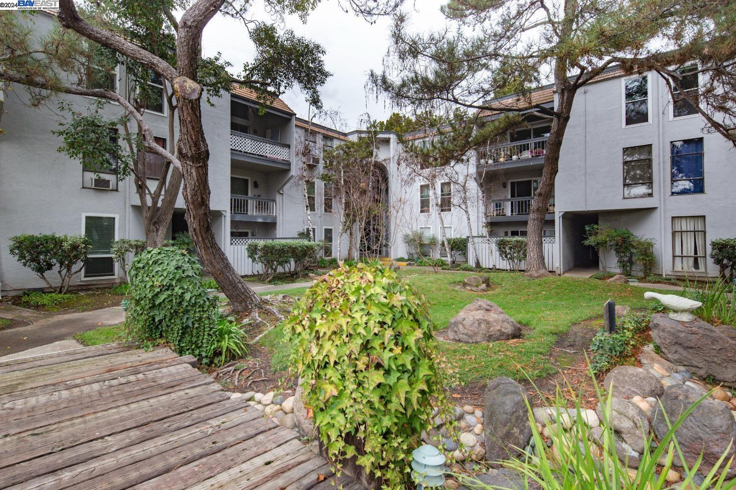 1591 Ellis St # 108, Concord 94520 Unit: 108