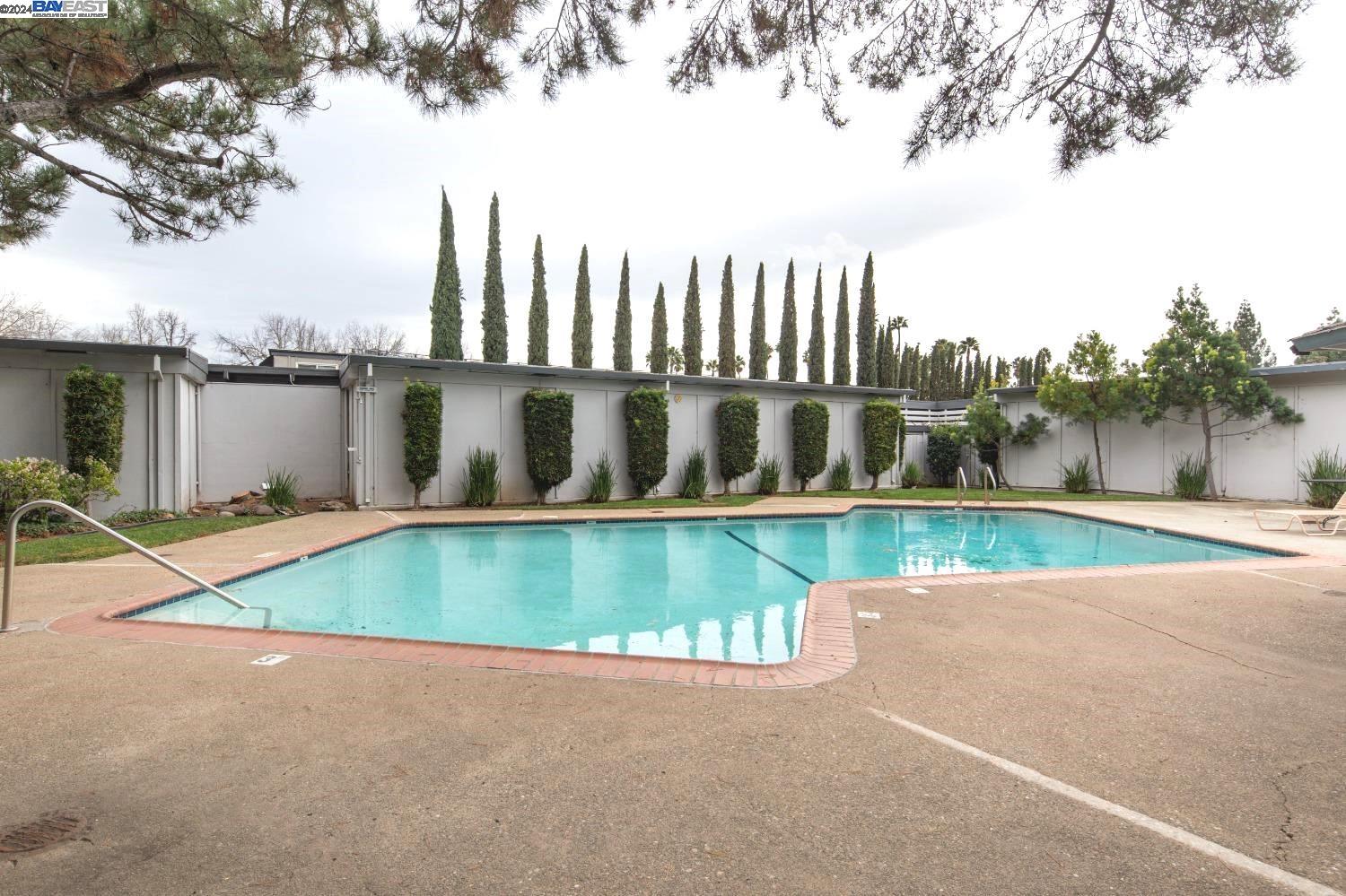 1591 Ellis St # 108, Concord 94520 Unit: 108