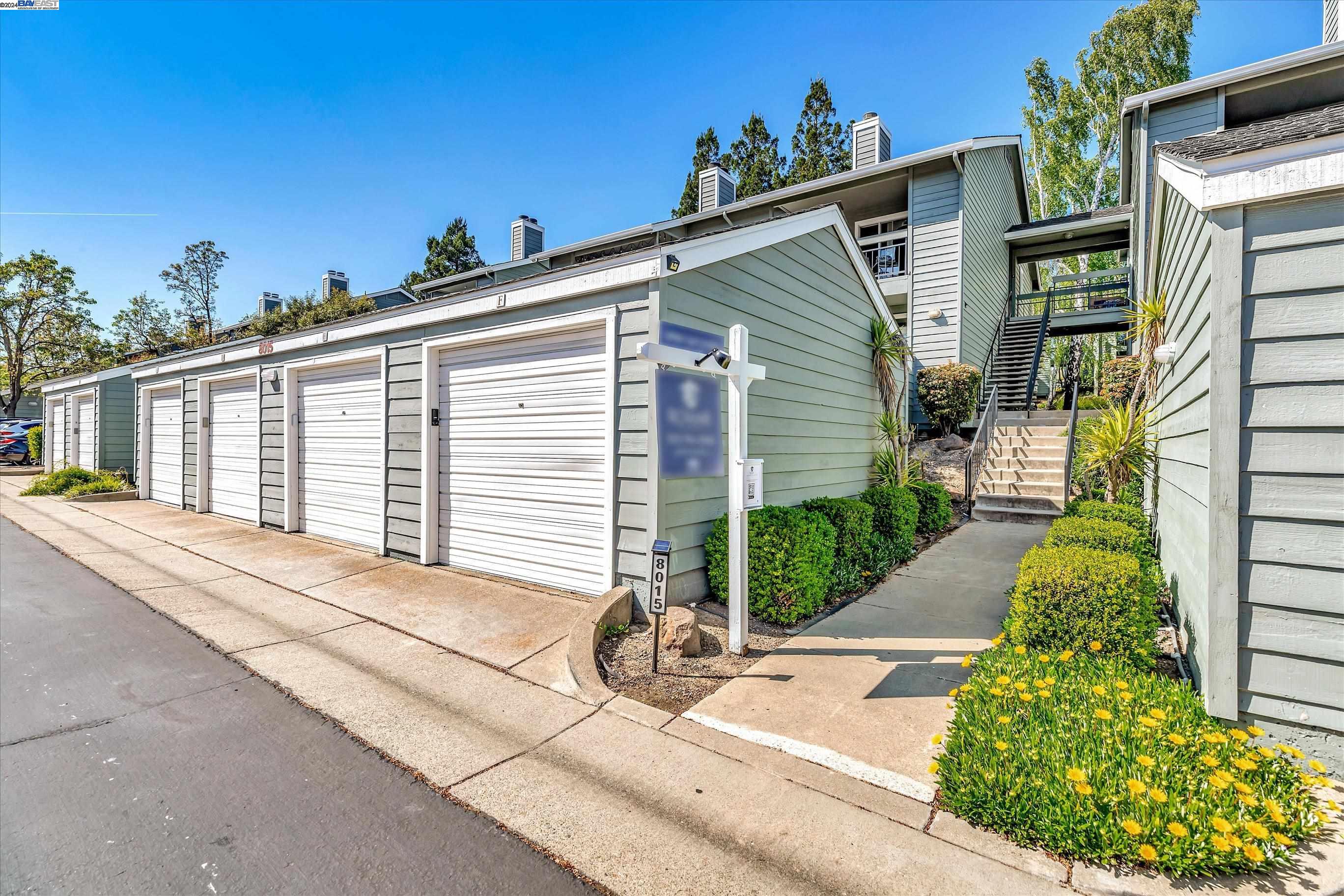 8015 Mountain View Dr Unit: E